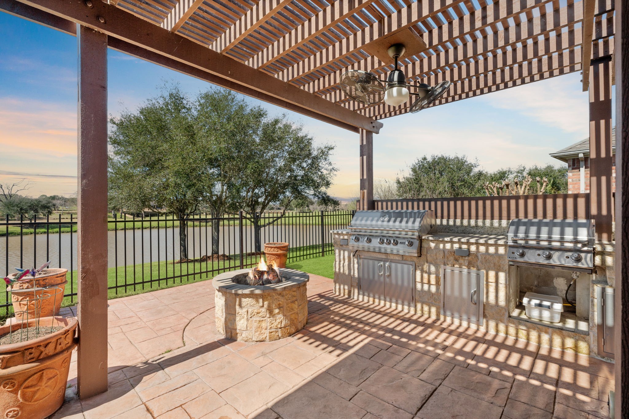 818 Cardinal Flower Drive, Richmond, TX 77469