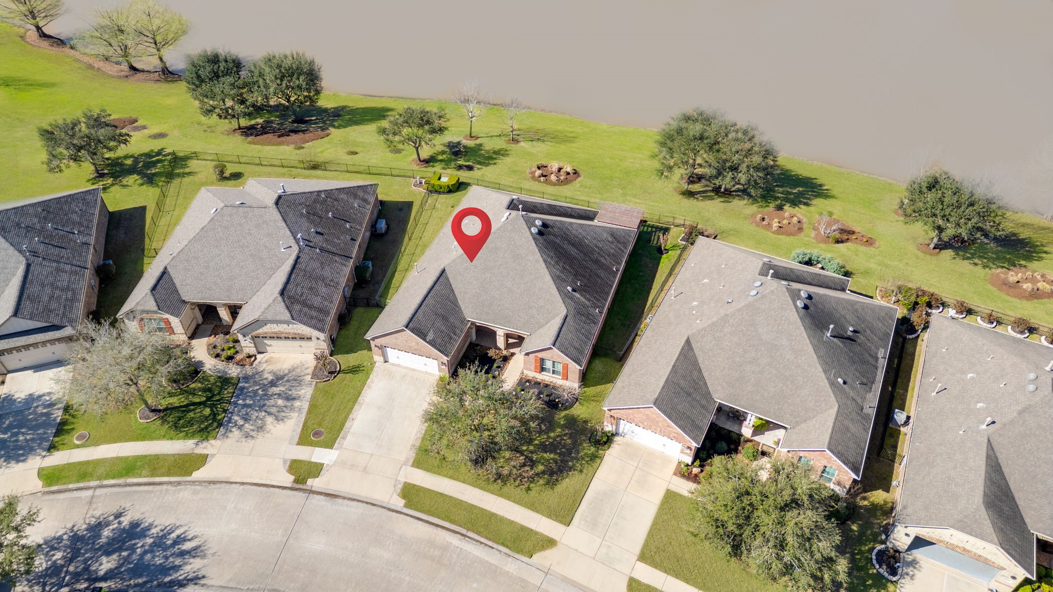 This property is a real gem in Del Webb Sweetgrass community, offering a combination of prime location, breathtaking views, accessibility, and a high level of luxury upgrades to create an exceptional living environment
