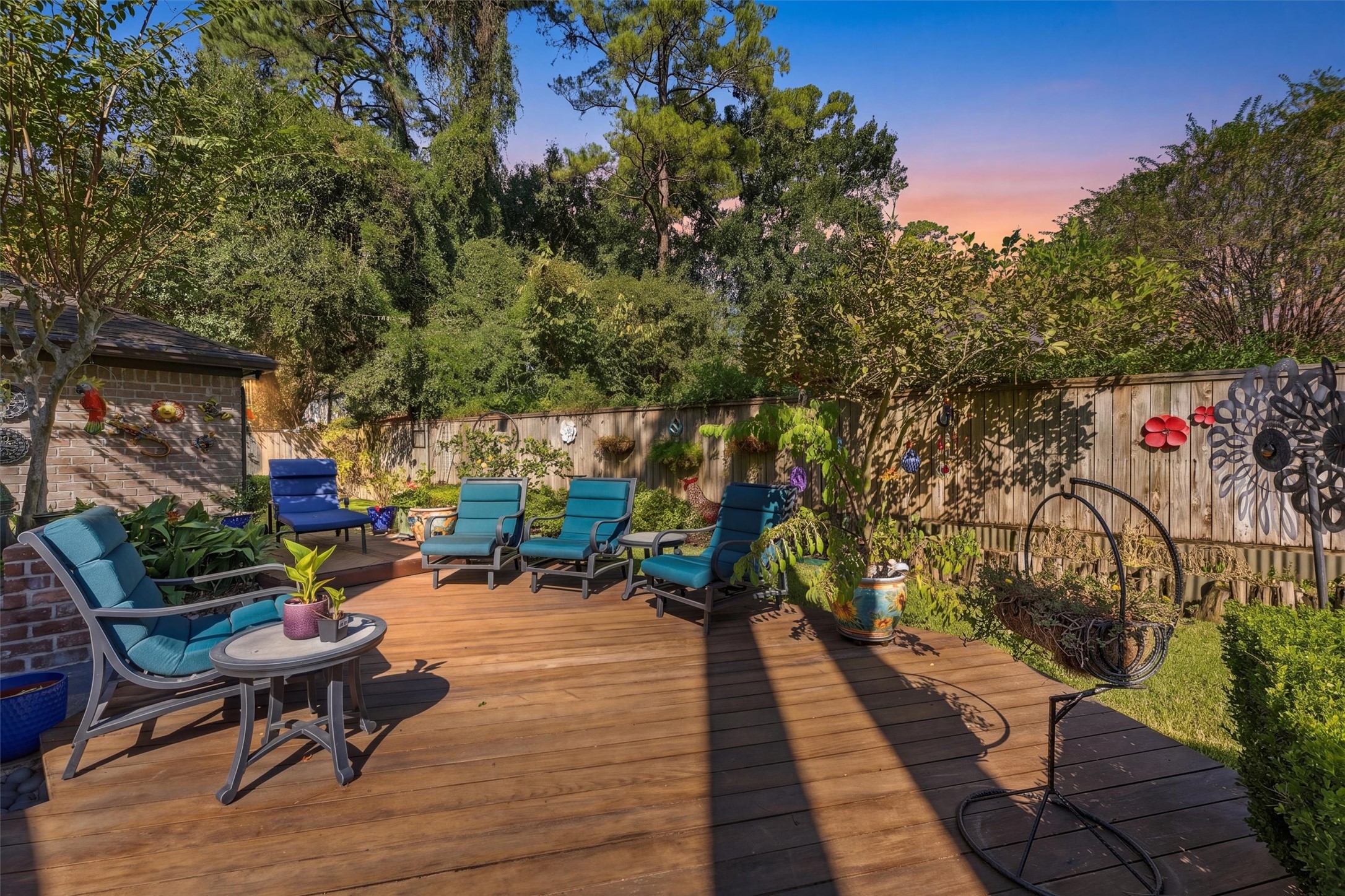 11802 Stillwater Drive, Houston, TX 77070