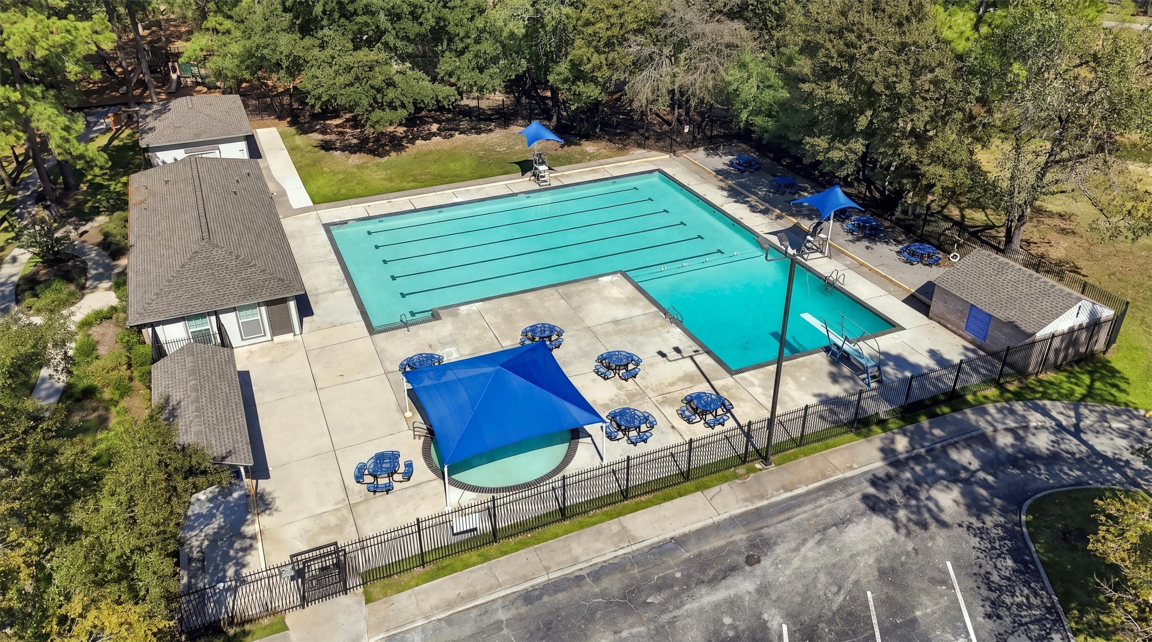 11802 Stillwater Drive, Houston, TX 77070