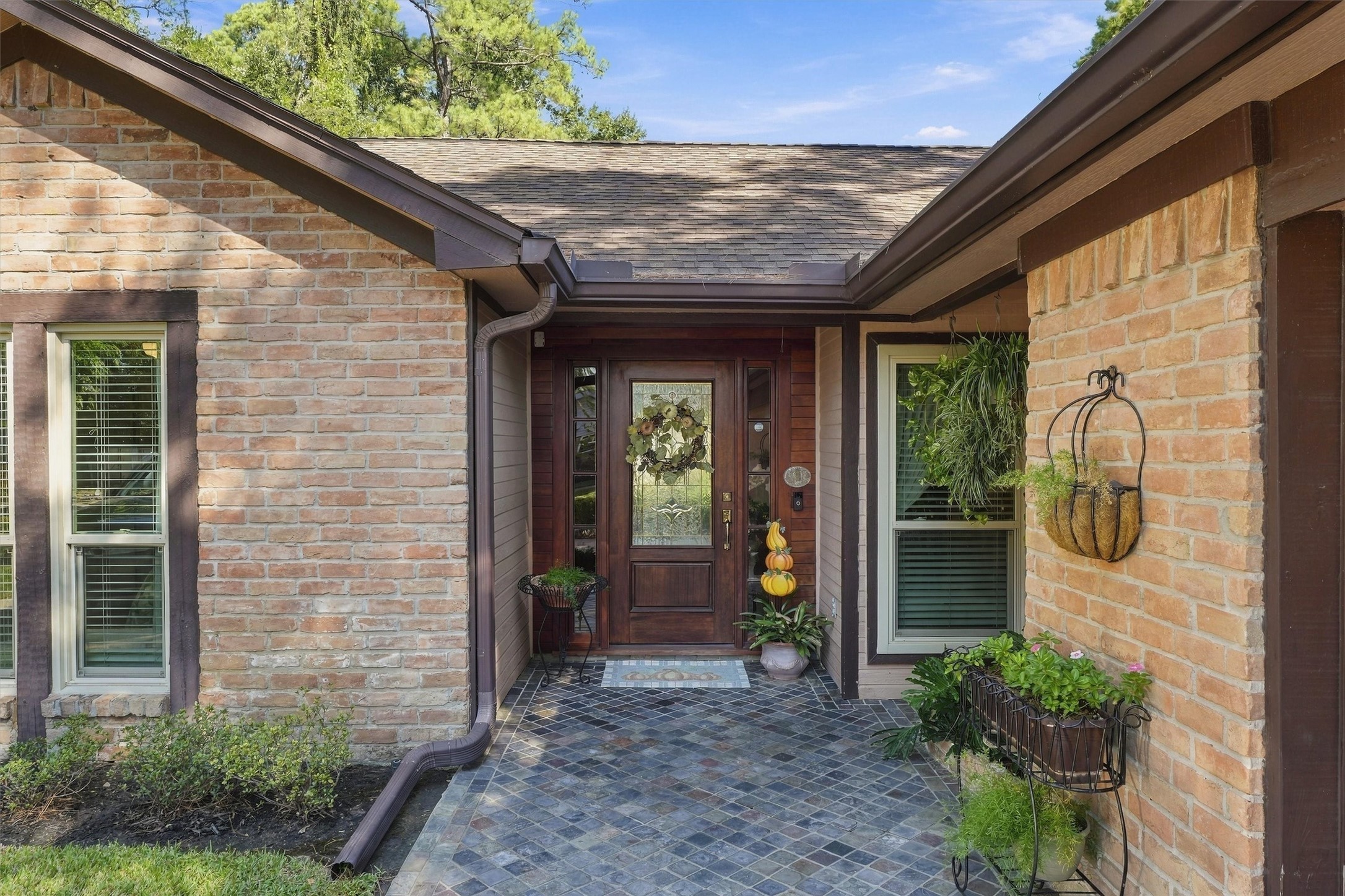11802 Stillwater Drive, Houston, TX 77070