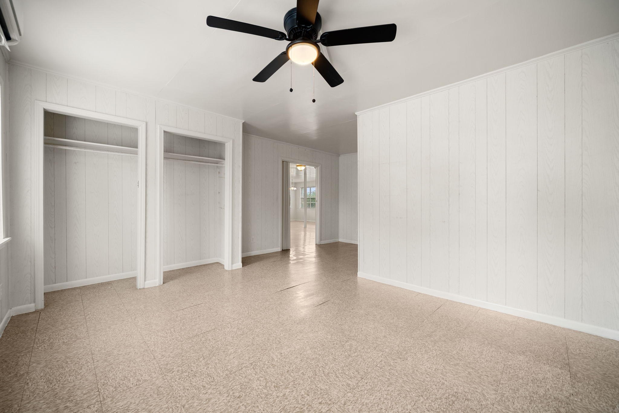 221 11th Street, San Leon, TX 77539