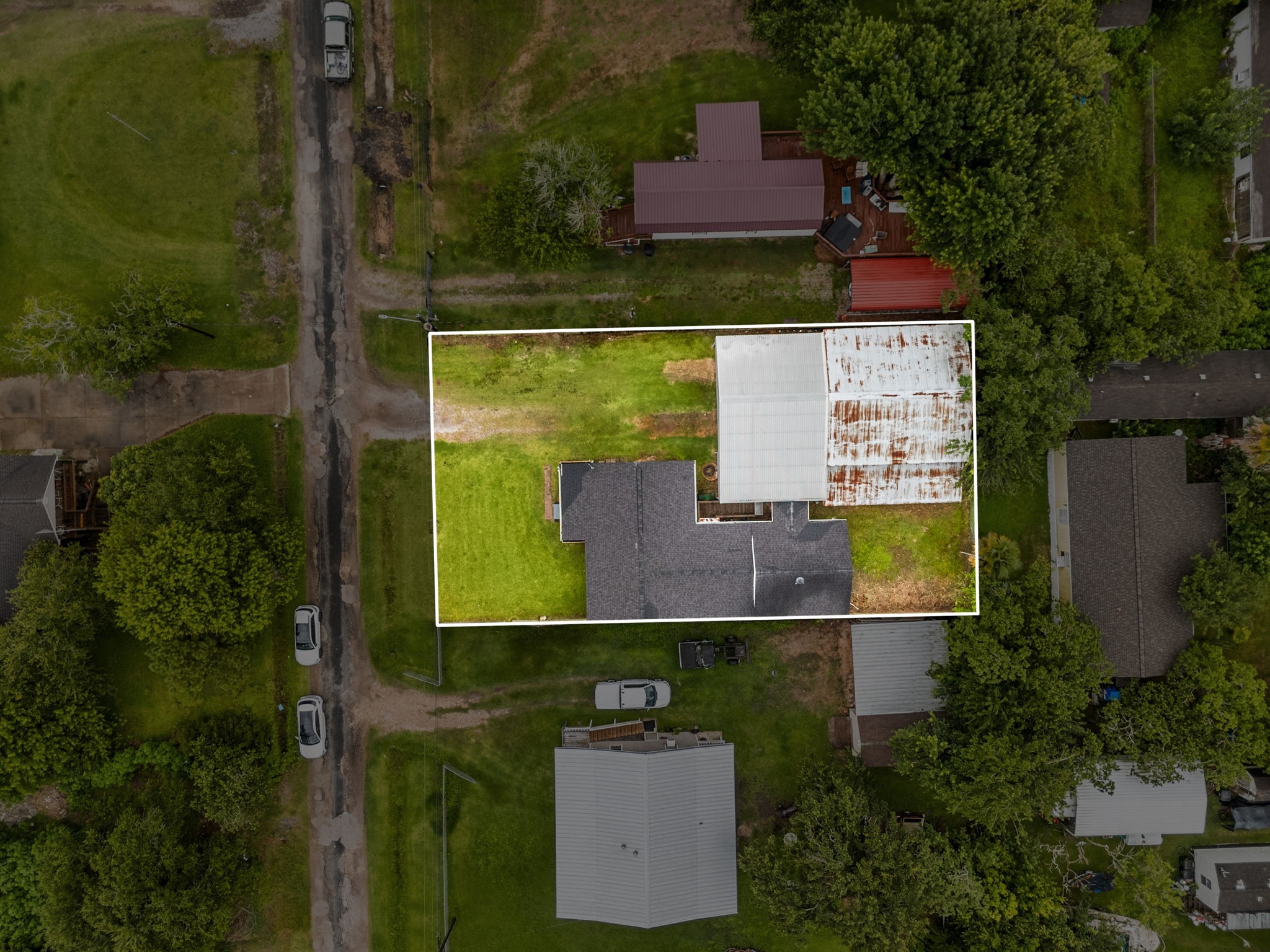 Home, 900 SF Shop, and 26x40 Covered Parking