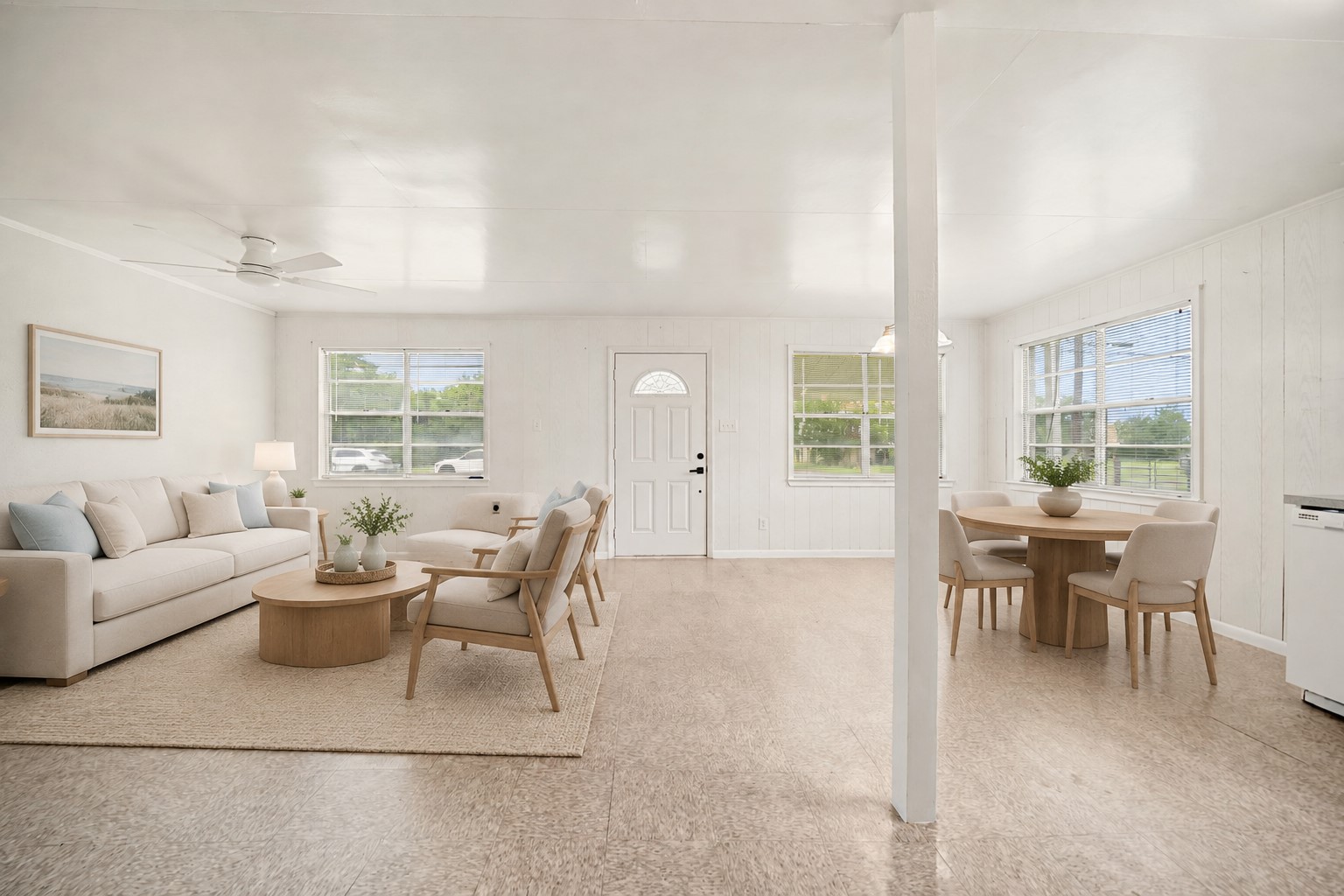 The dining room has been virtually staged to showcase it's potential The dining room has been virtually staged to showcase it's potential