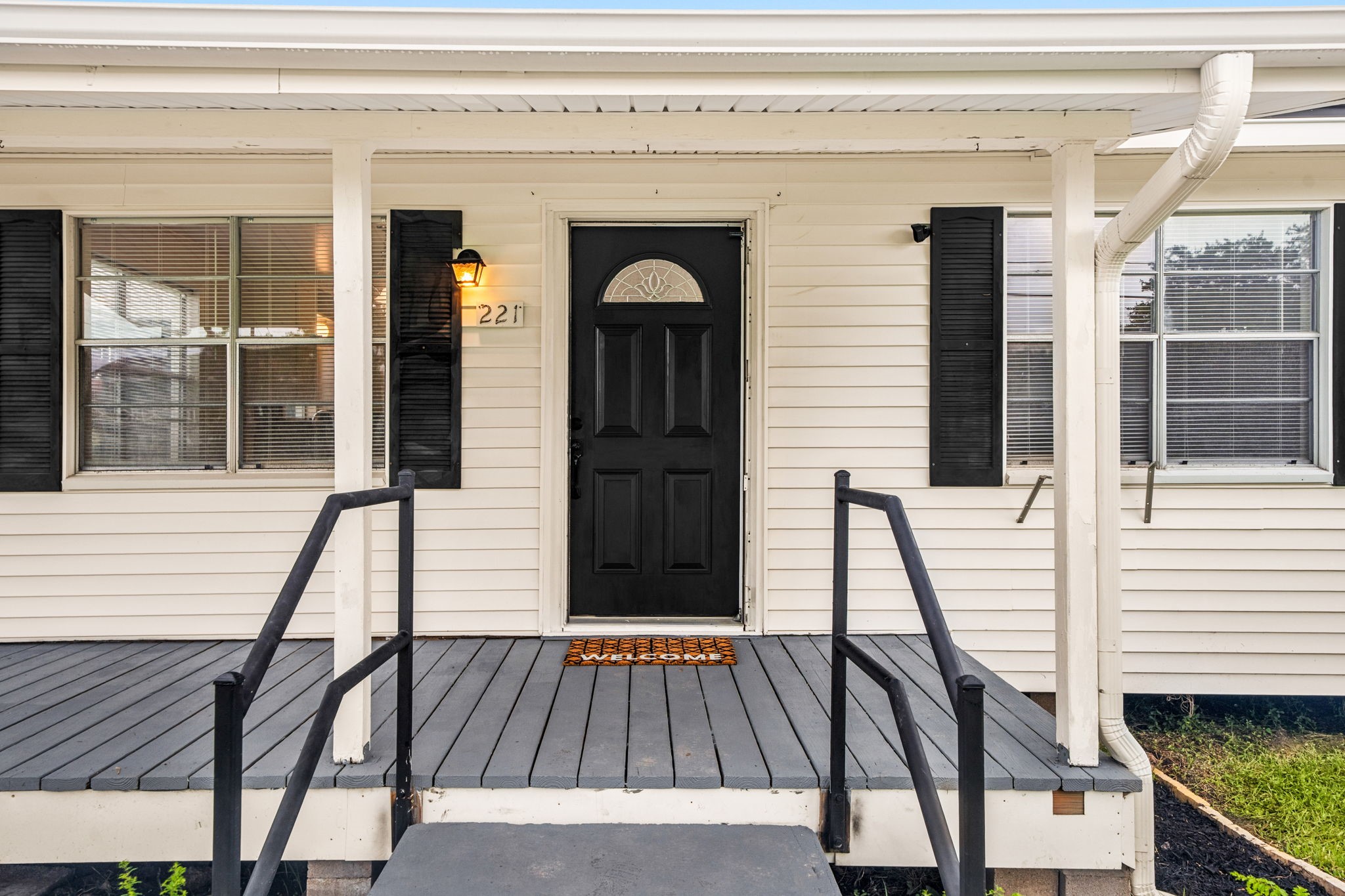 221 11th Street, San Leon, TX 77539