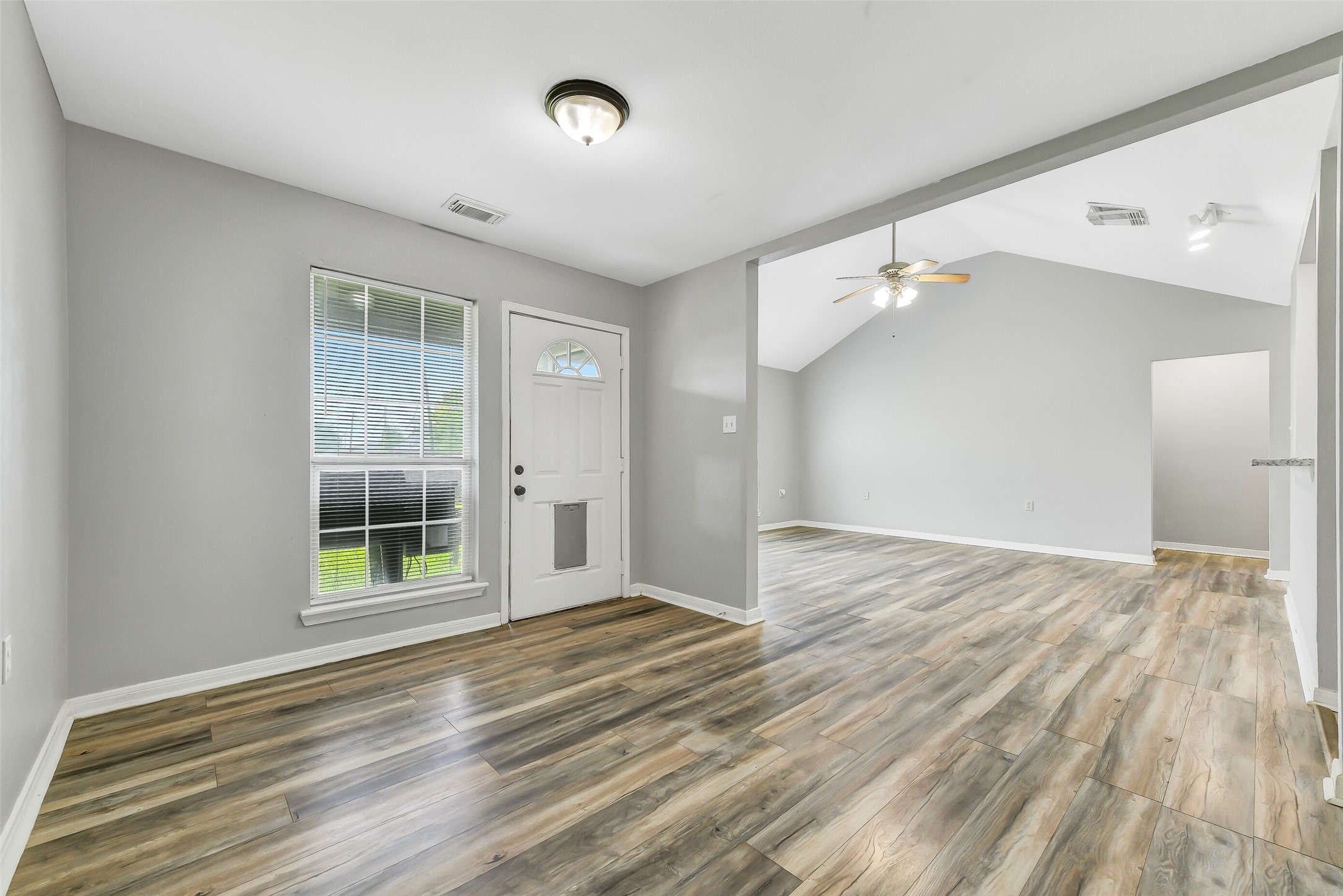 1C Prairie Knoll Drive, La Marque, TX 77510