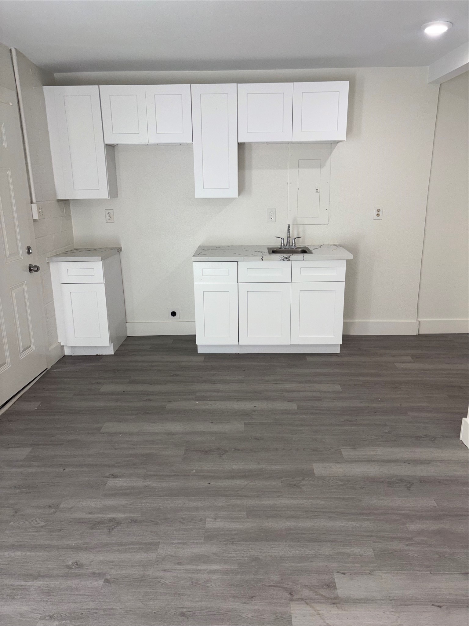 Kitchen area, Oven and refrigerator will be installed.
