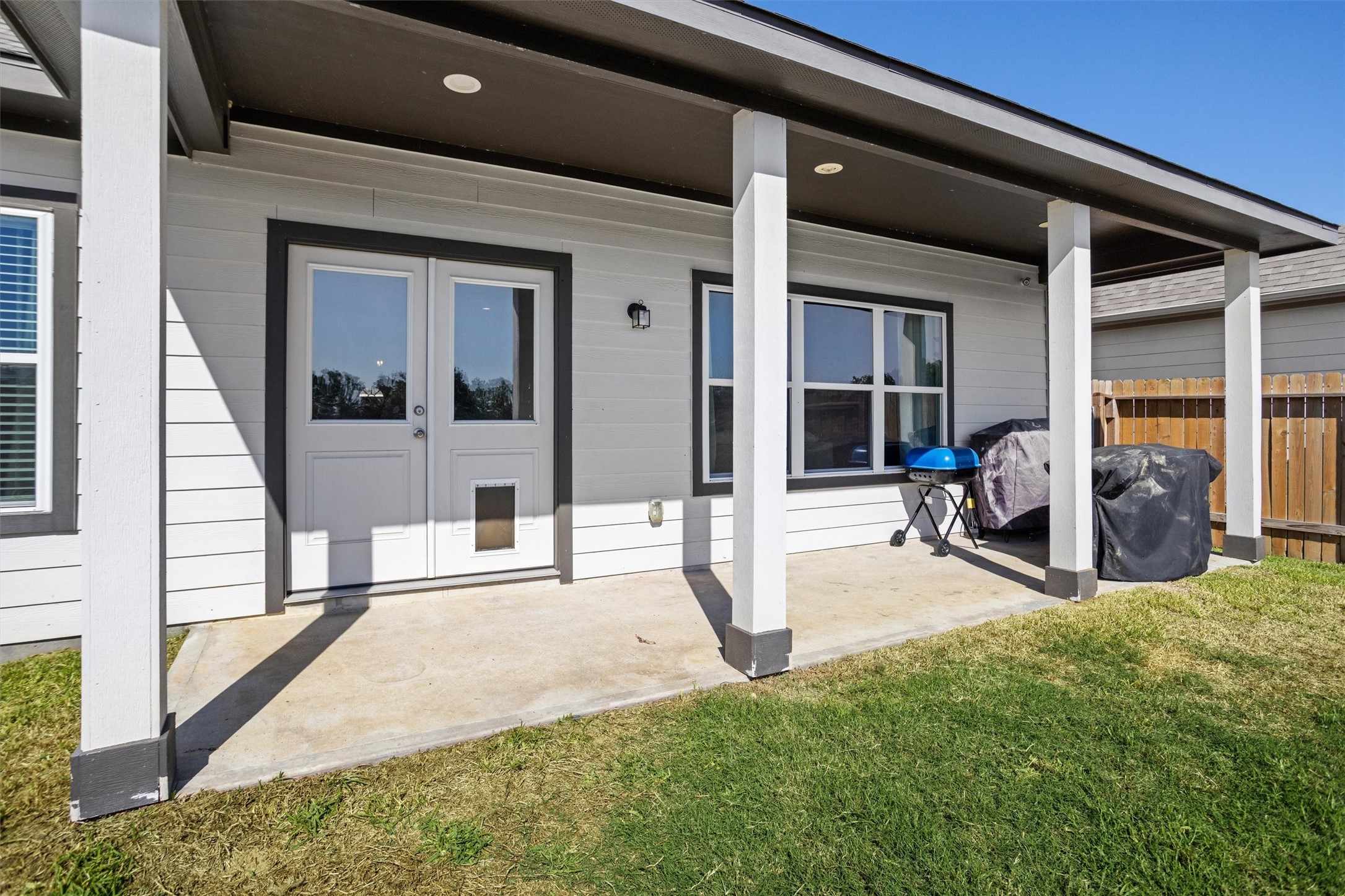 11731 Eclipse Drive, Willis, TX 77318