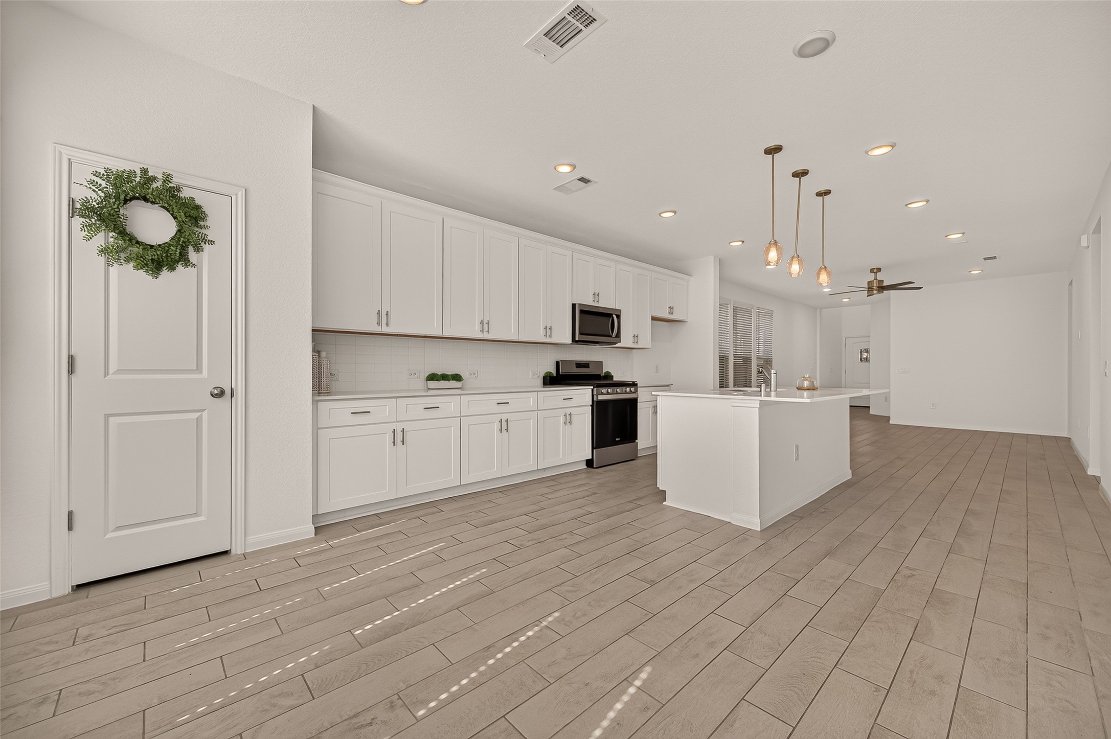 18239 Sonresa Way, Tomball, TX 77377