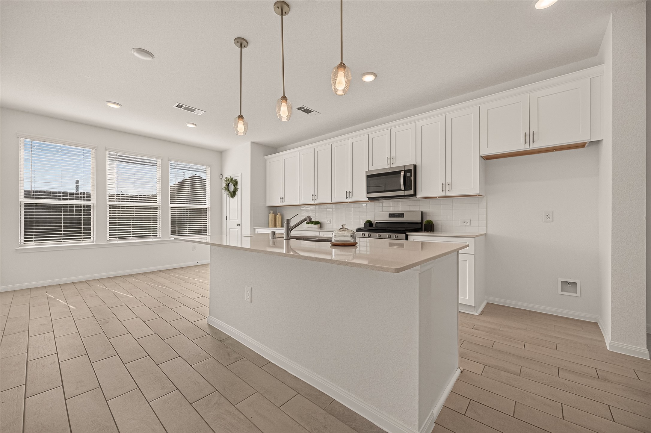 18239 Sonresa Way, Tomball, TX 77377