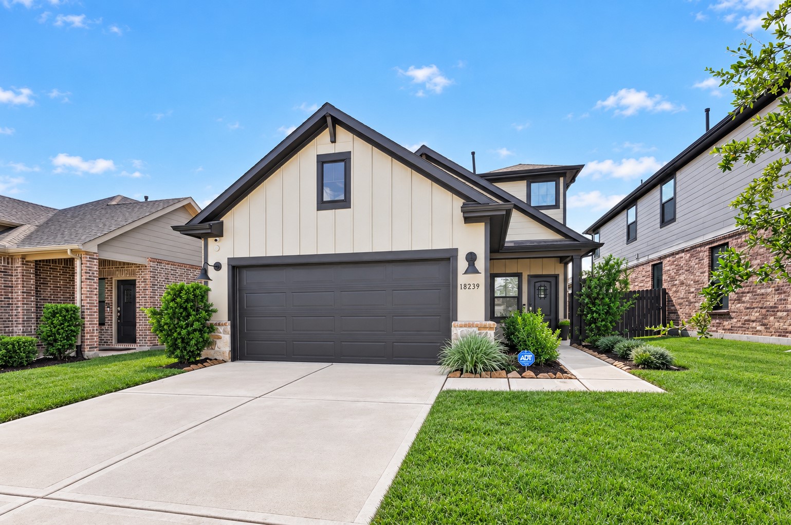 18239 Sonresa Way, Tomball, TX 77377