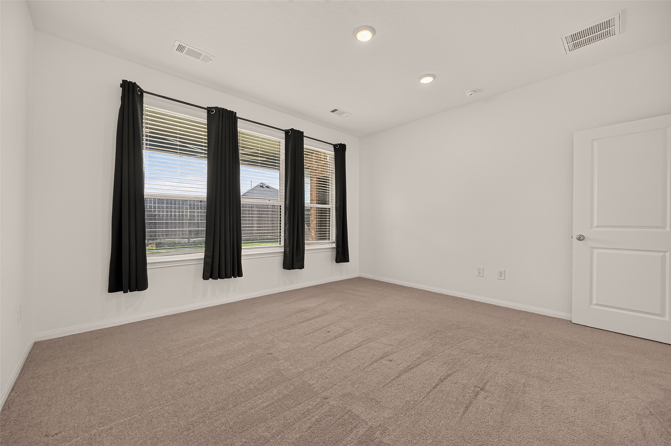 18239 Sonresa Way, Tomball, TX 77377