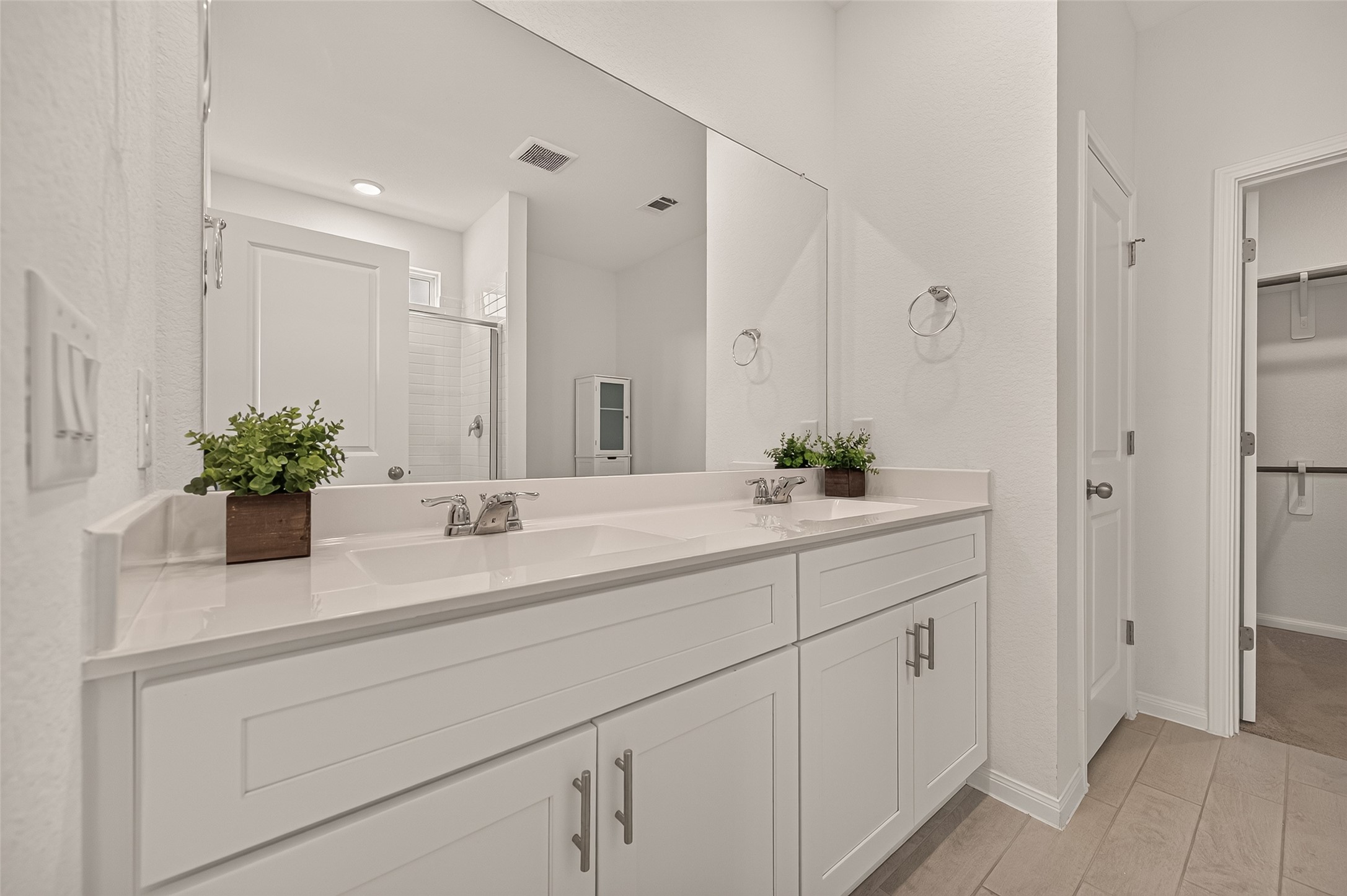 18239 Sonresa Way, Tomball, TX 77377