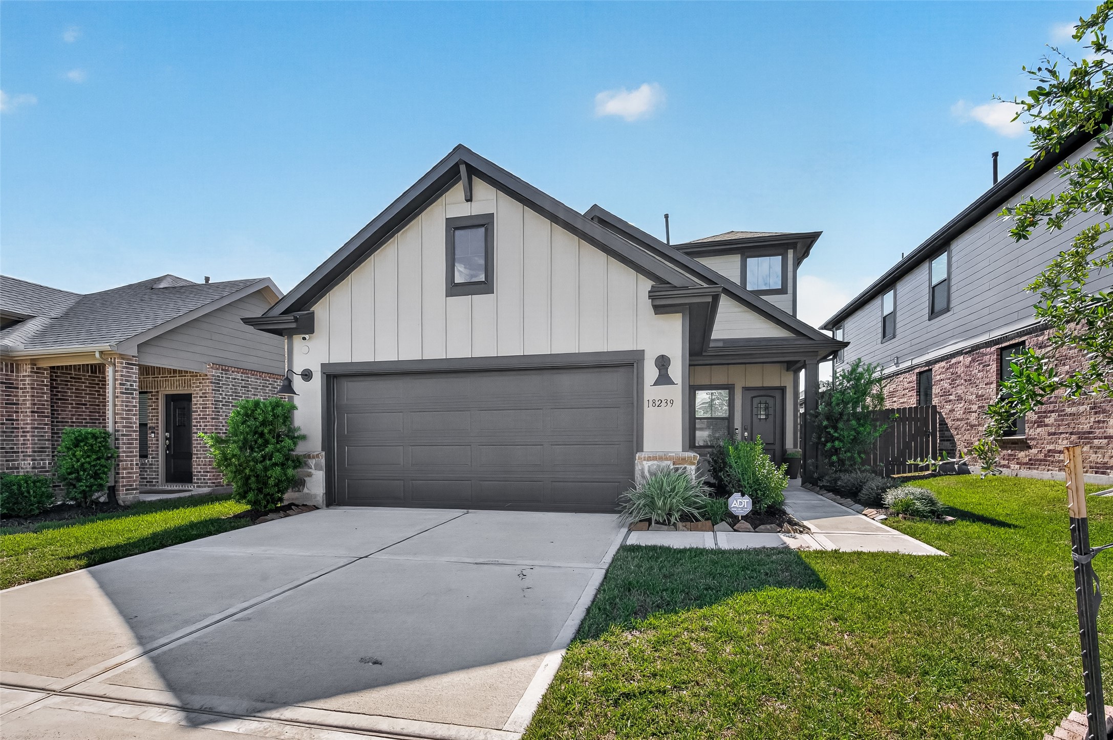18239 Sonresa Way, Tomball, TX 77377
