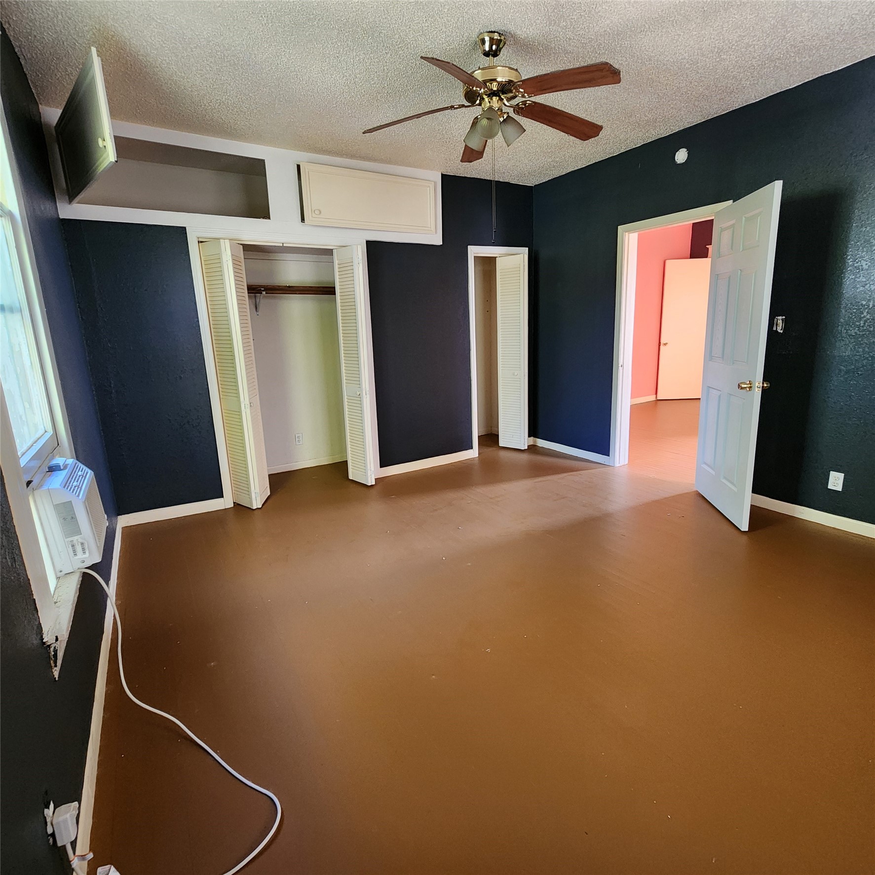 4401 Avenue Q 1/2, #2, Galveston, TX 77550 4401 Avenue Q 1/2, #2, Galveston, TX 77550