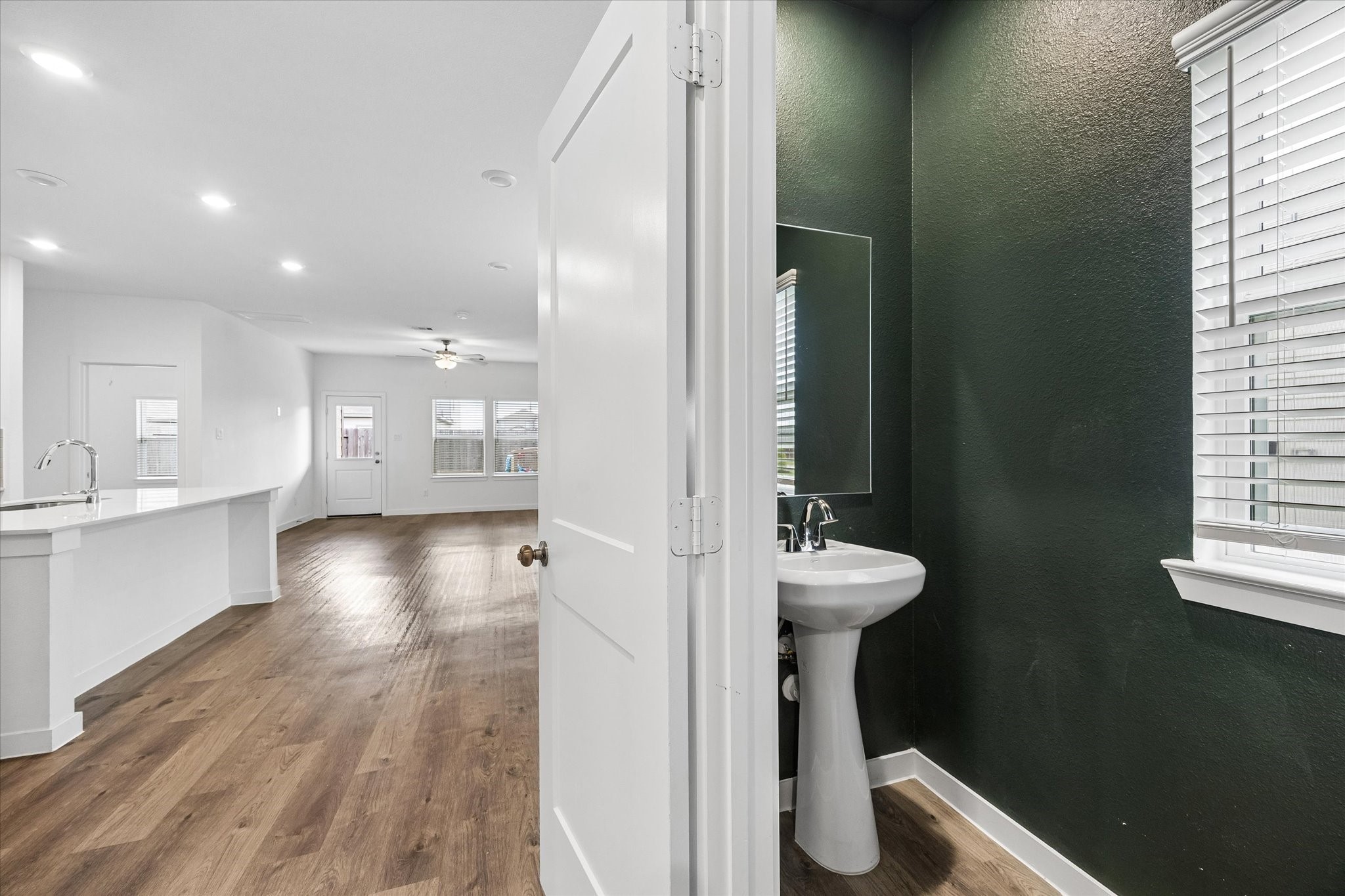 3931 Windy Whisper Drive, Brookshire, TX 77423