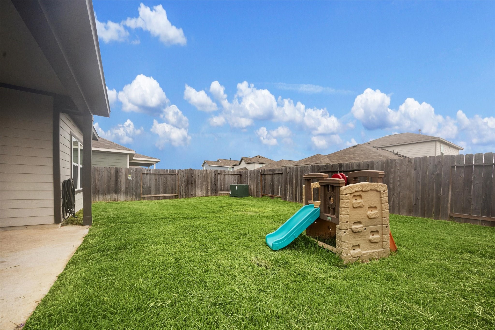 3931 Windy Whisper Drive, Brookshire, TX 77423