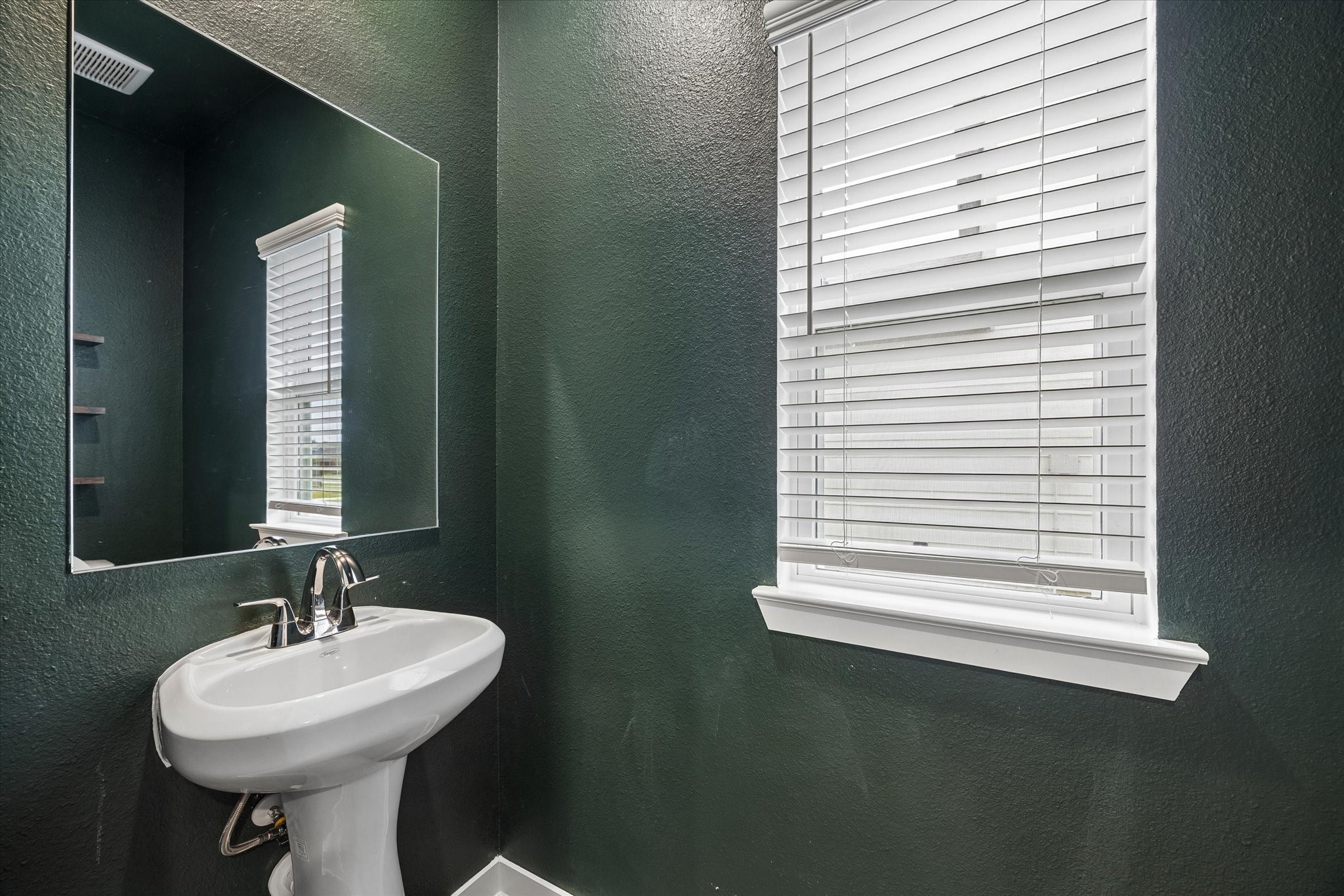 3931 Windy Whisper Drive, Brookshire, TX 77423