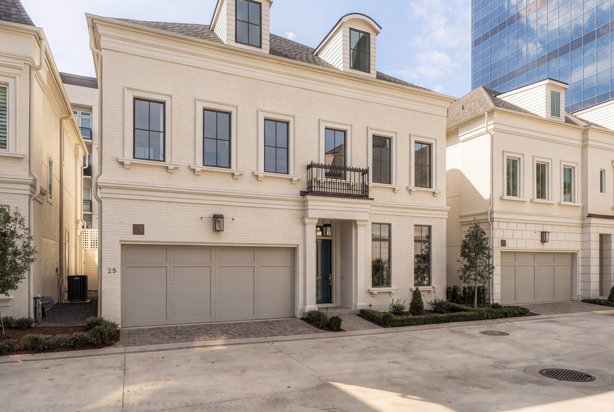 13 Wentworth Gate Path, Houston, TX 77027