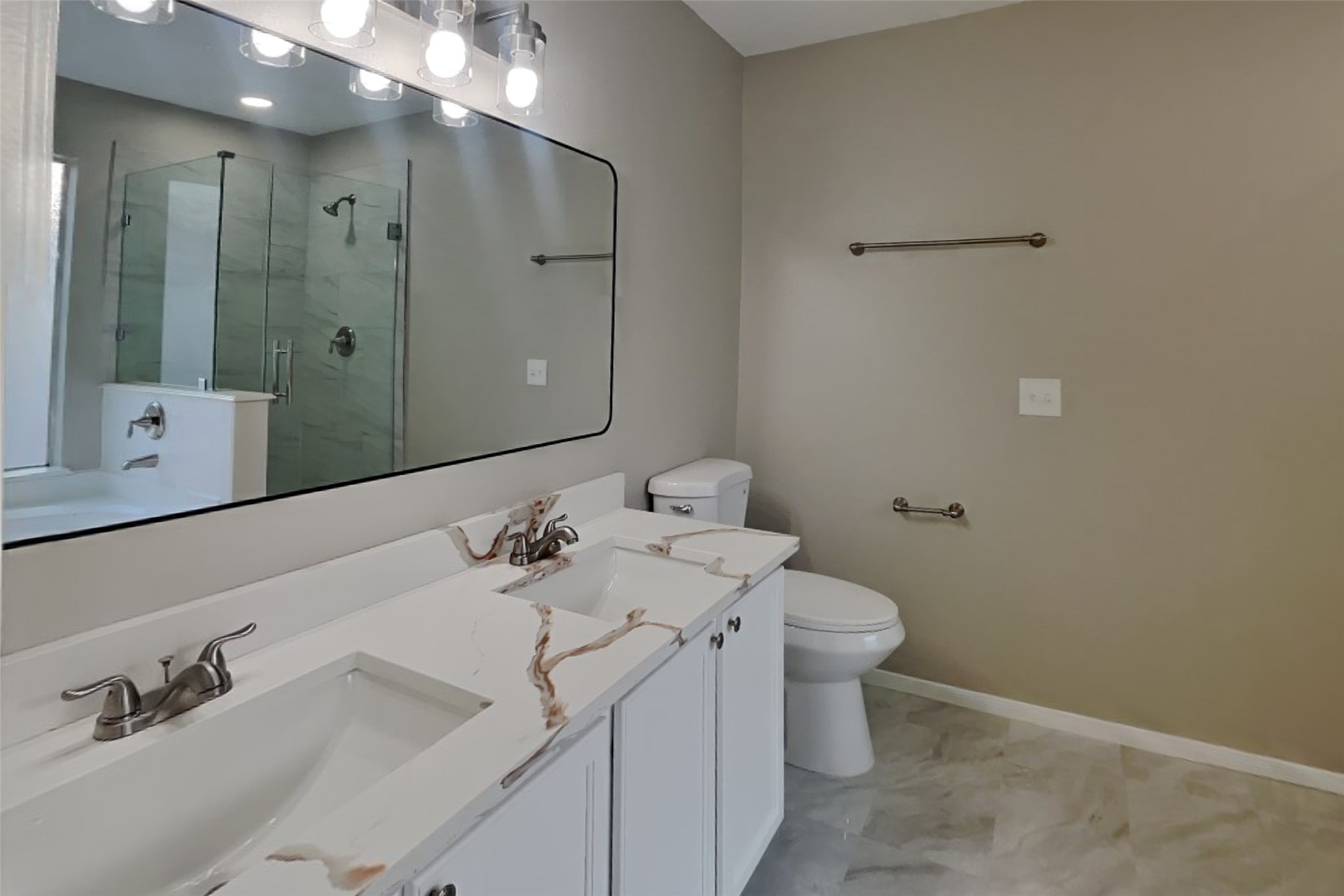 17534 S Summit Canyon Drive, Houston, TX 77095