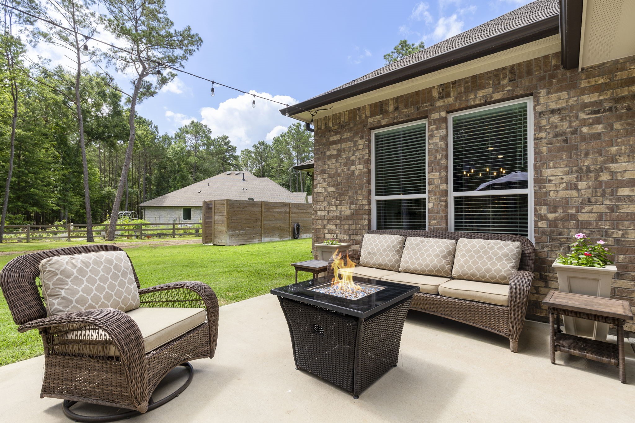 40708 Lost San Saba Lane, Montgomery, TX 77316
