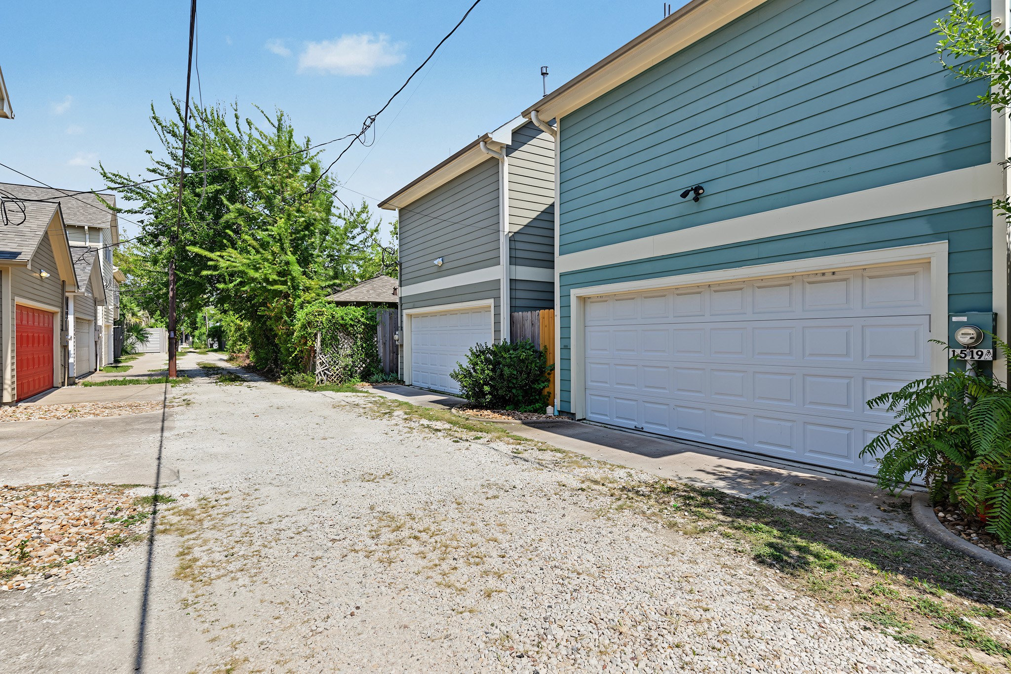 Easy alley access to the 2 car garage.