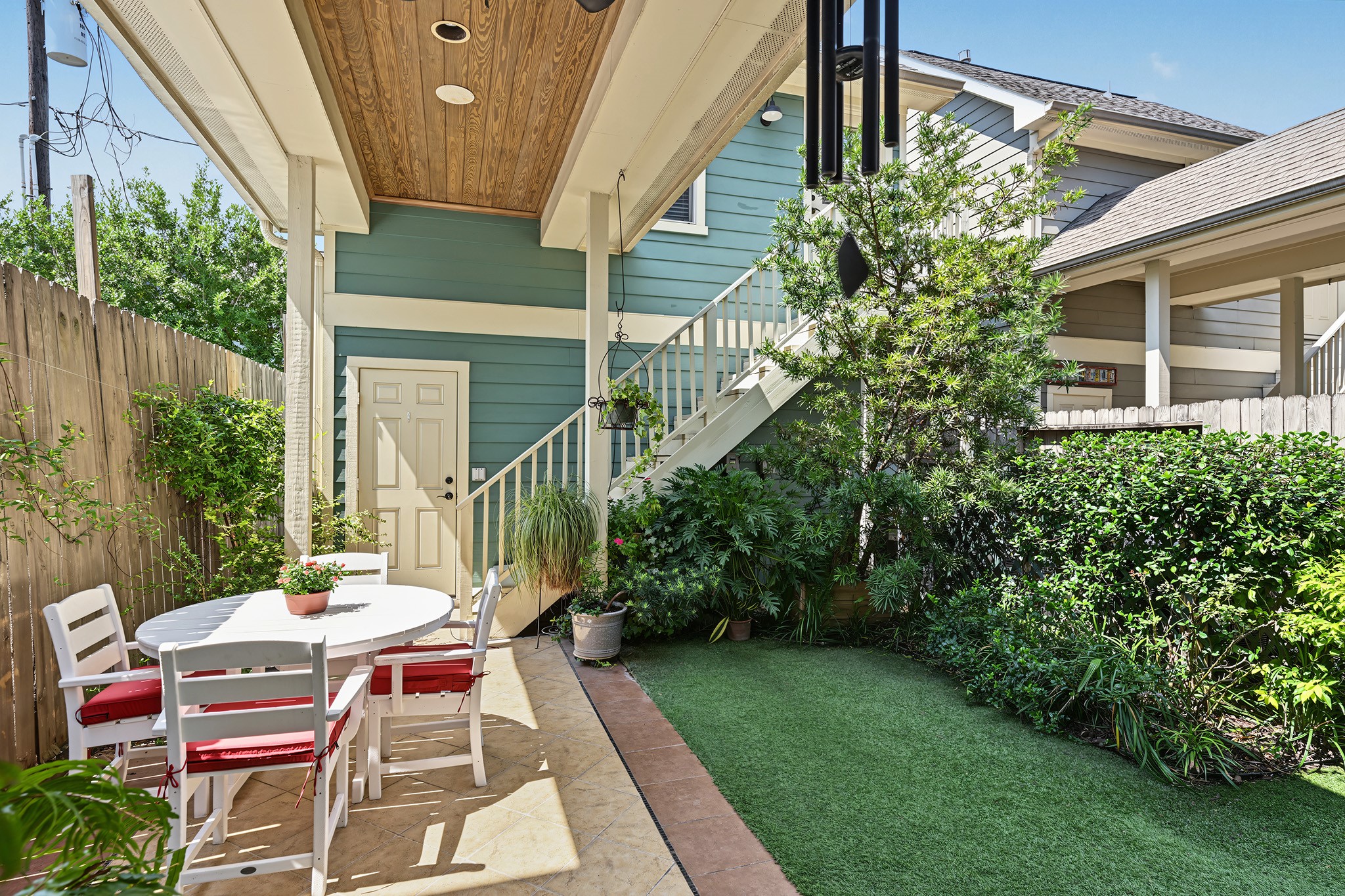 Peaceful and private setting. Stairs up to the garage apartment.