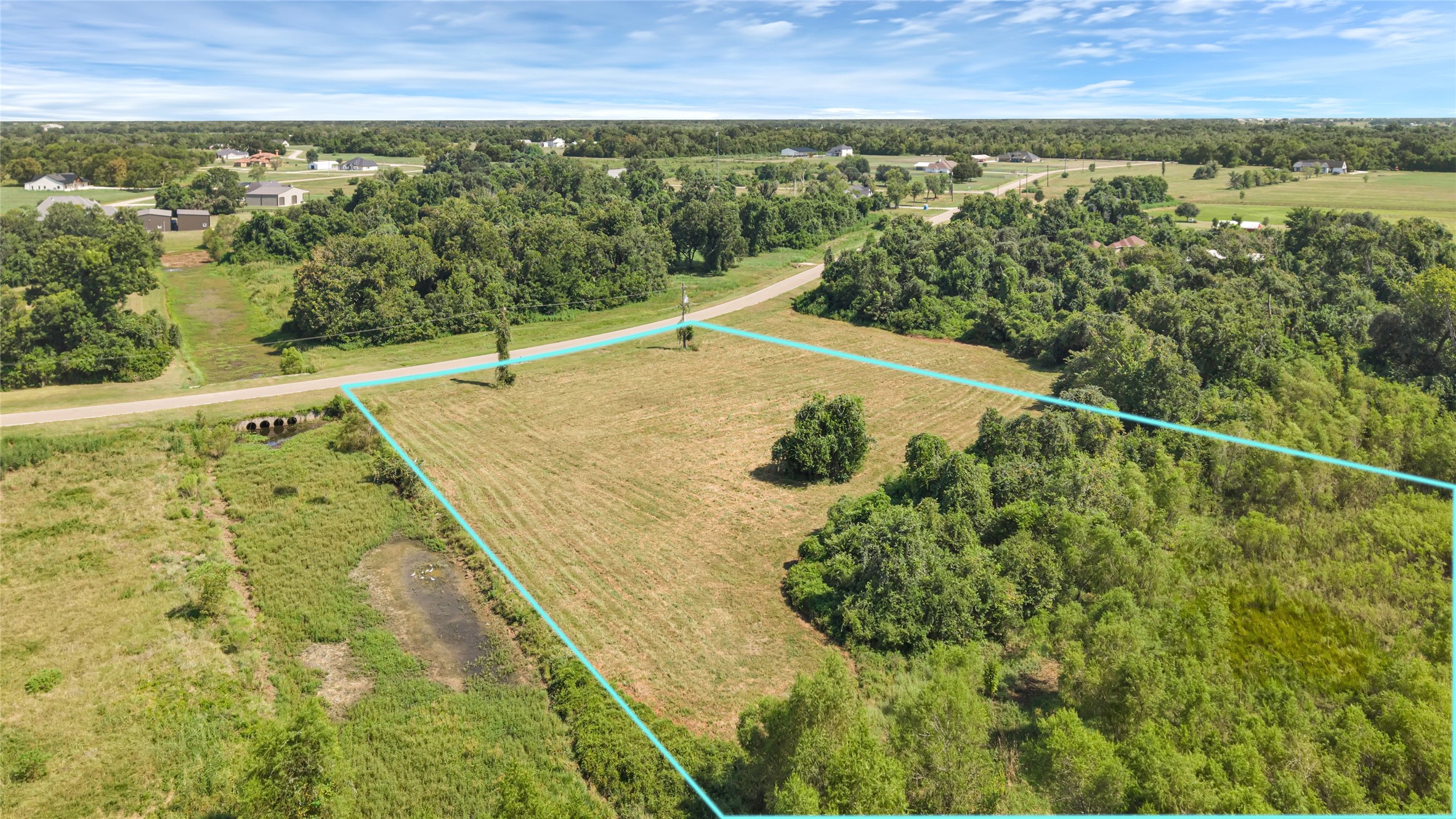 22810 Pittman Drive, Angleton, TX 77515 22810 Pittman Drive, Angleton, TX 77515