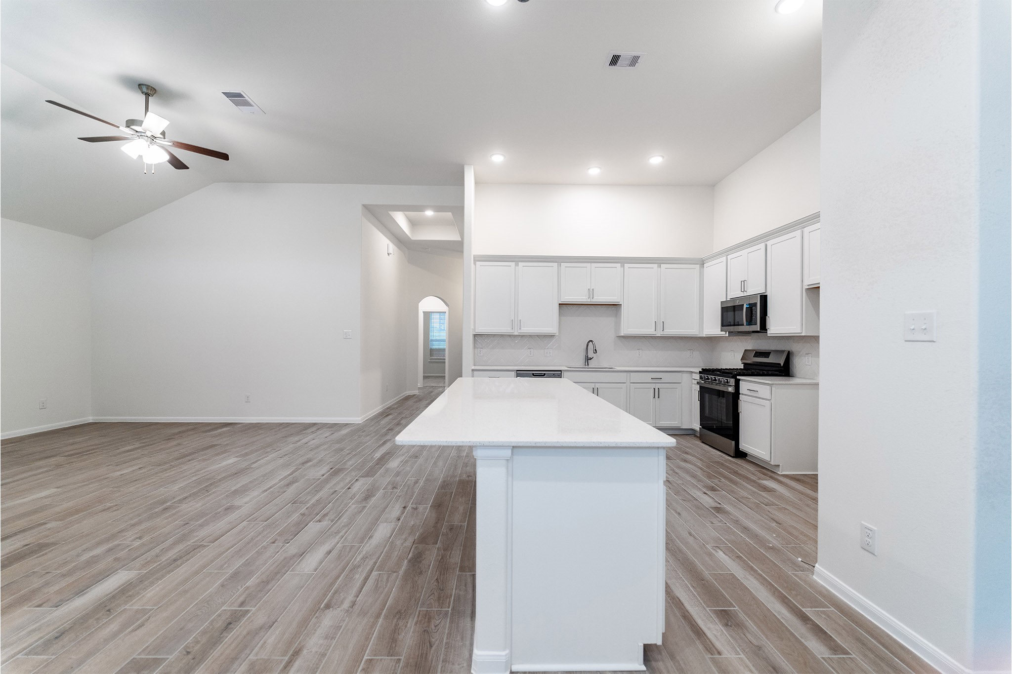 402 Merlot Drive, Alvin, TX 77511