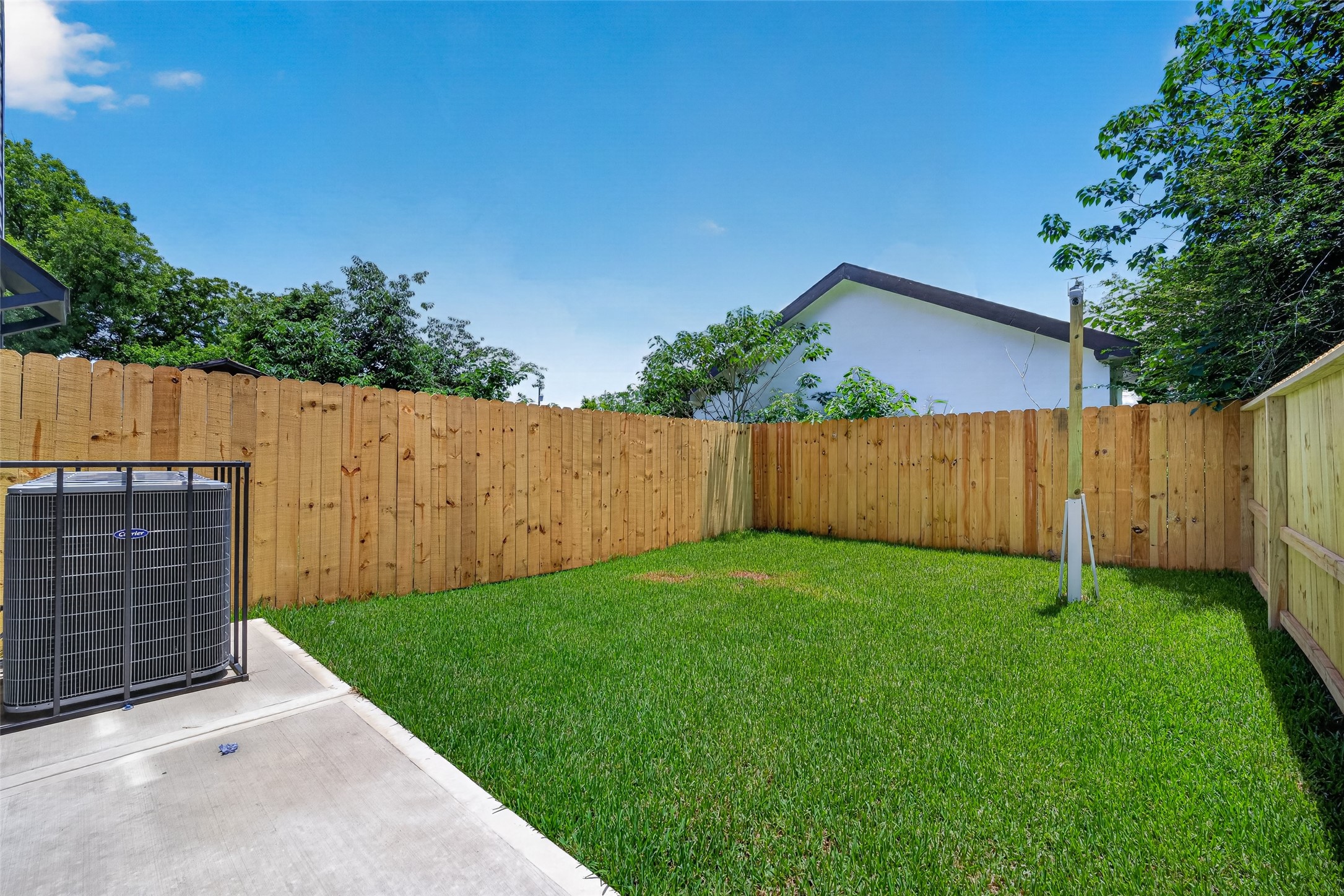 7836 Nashville St Unit B Street, Houston, TX 77028