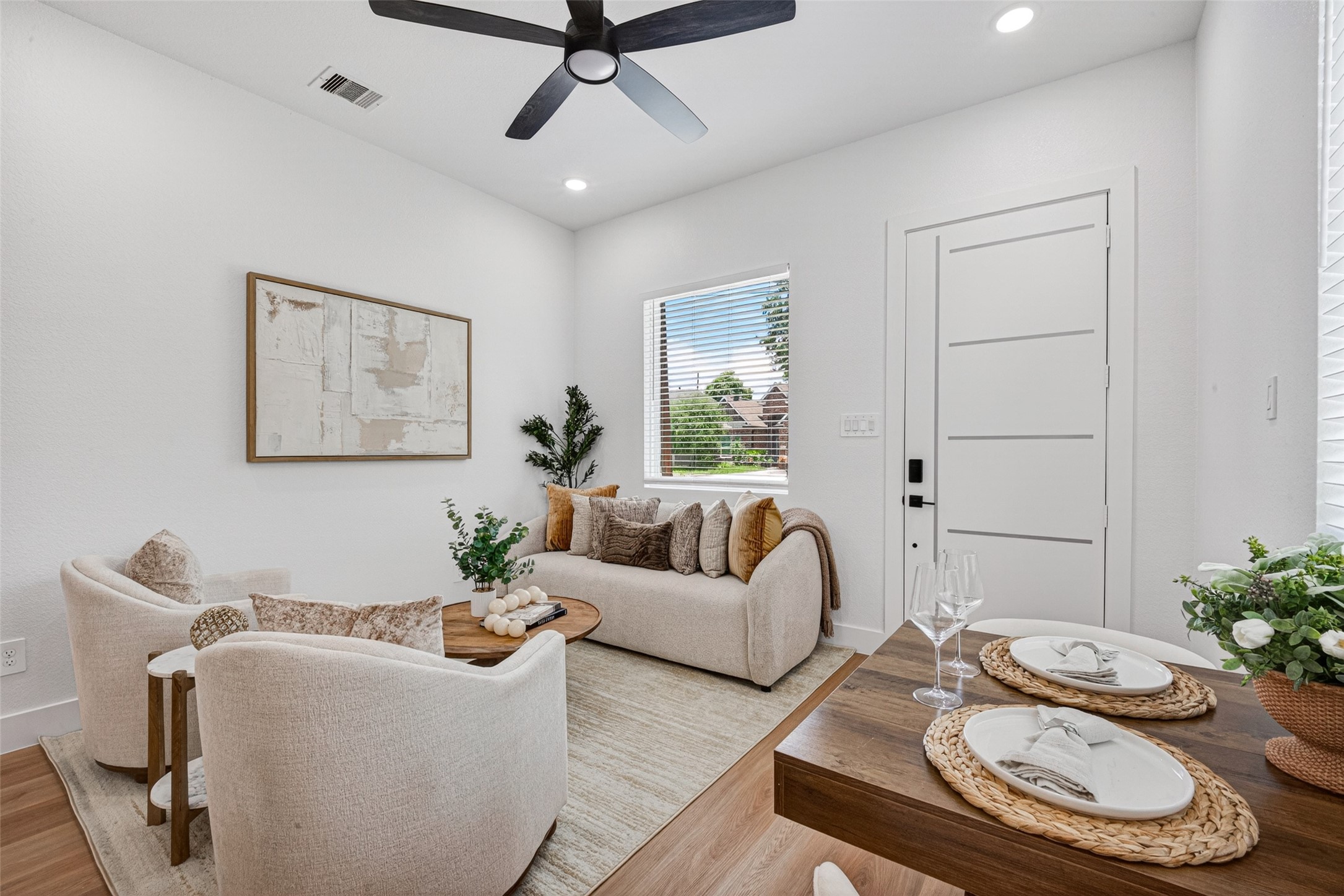 Living and dining area