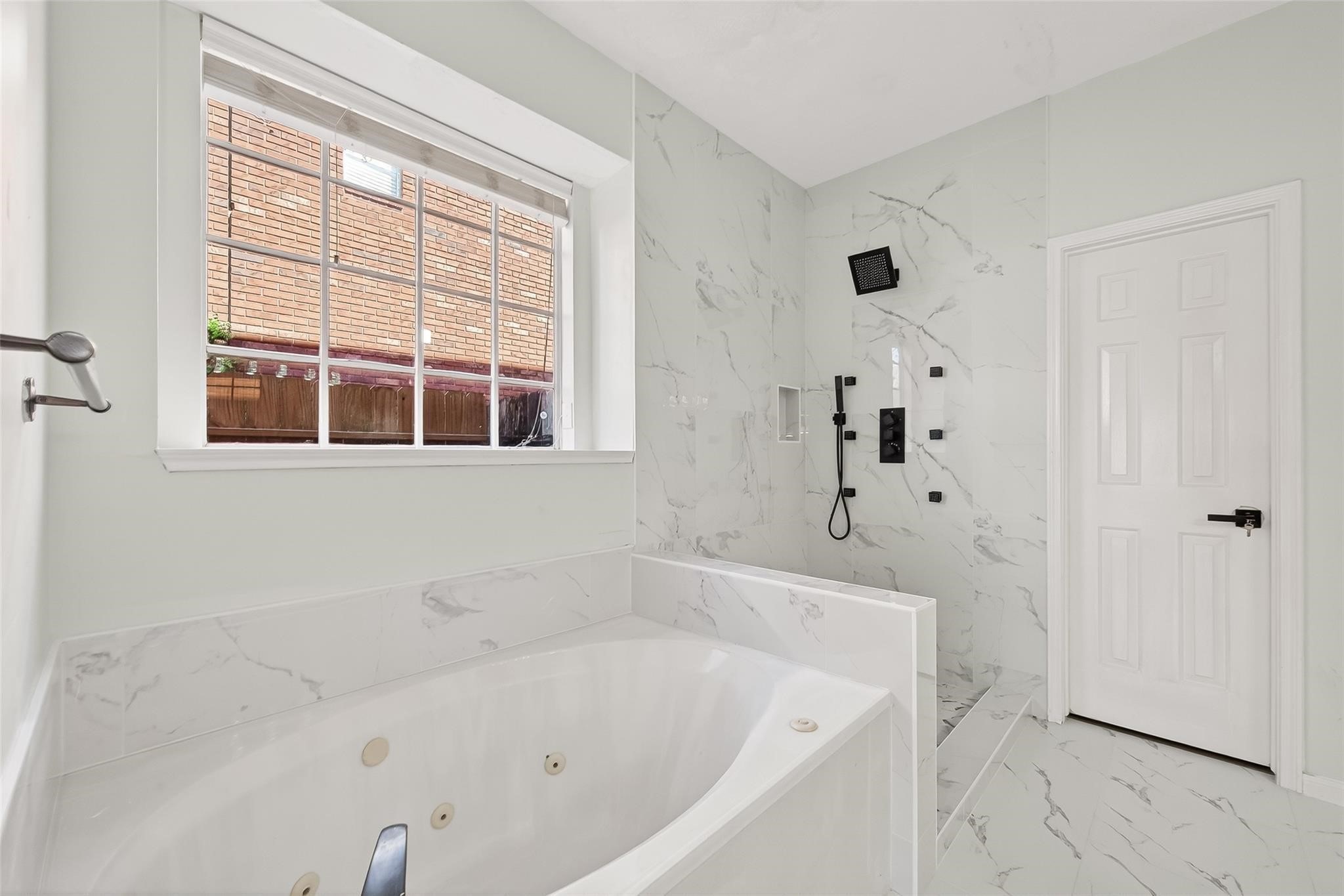 16410 Fondren Grove Drive, Missouri City, TX 77489