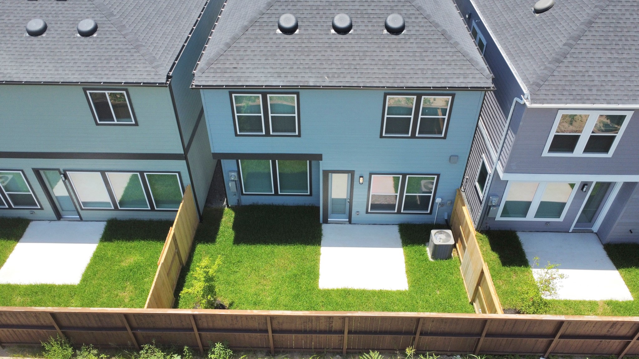 3 Bedroom Homes, 2.5 Baths, 2-Car Garages & Private Backyards!
