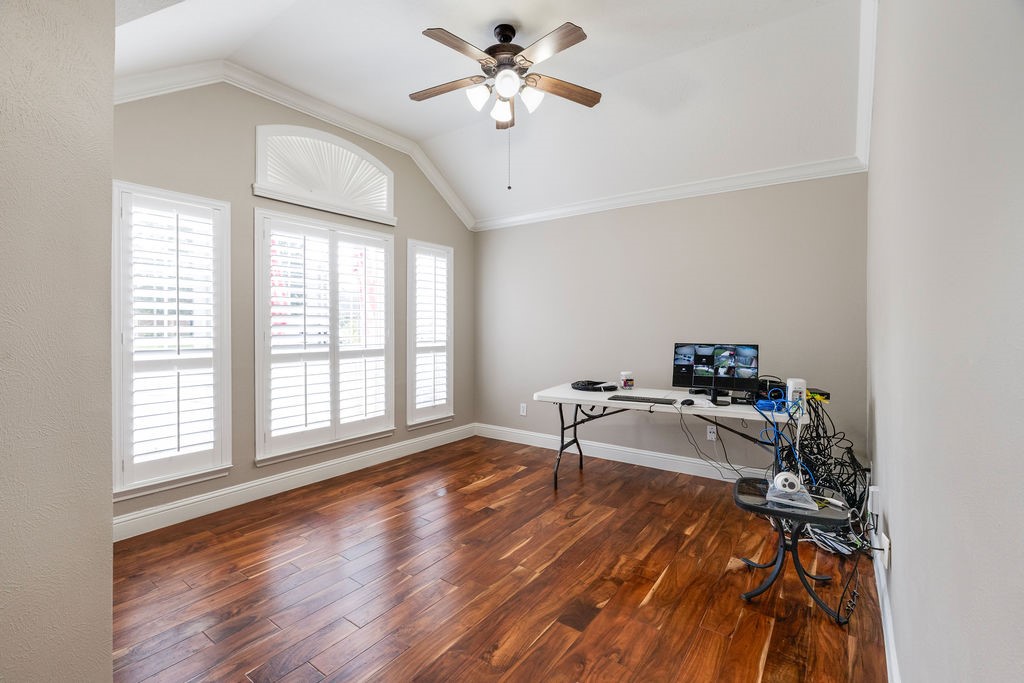 OFFICE OR FORMAL LIVING.