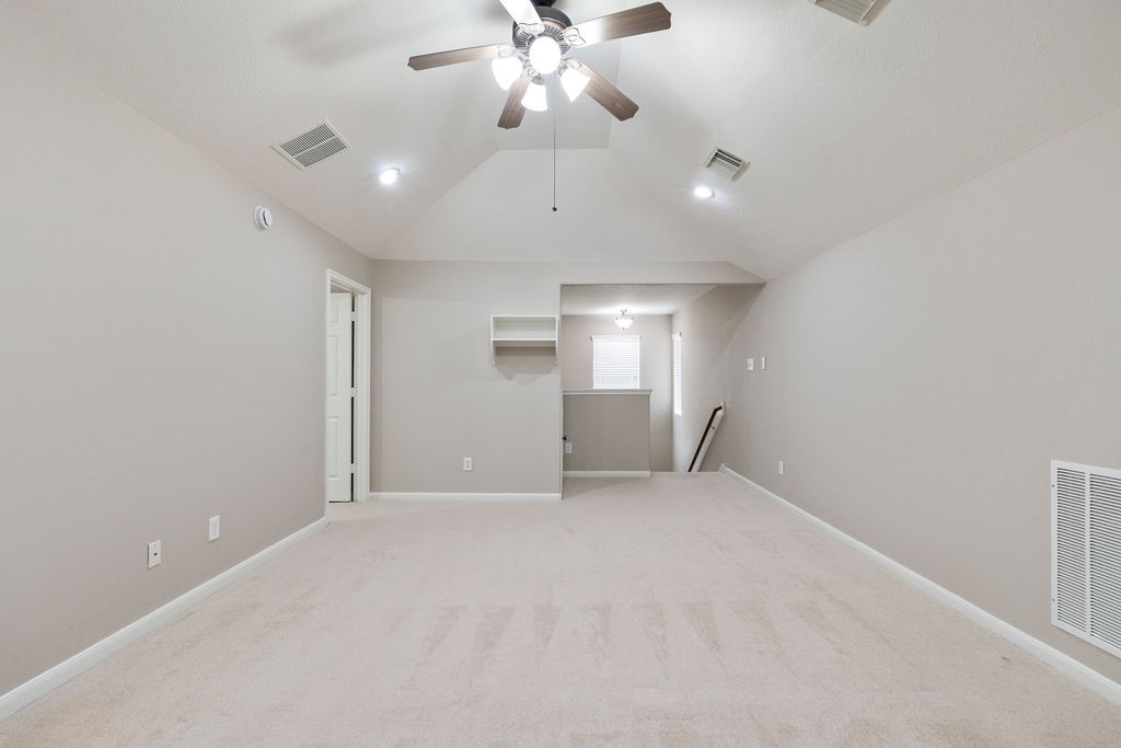 GAMEROOM UPSTAIRS