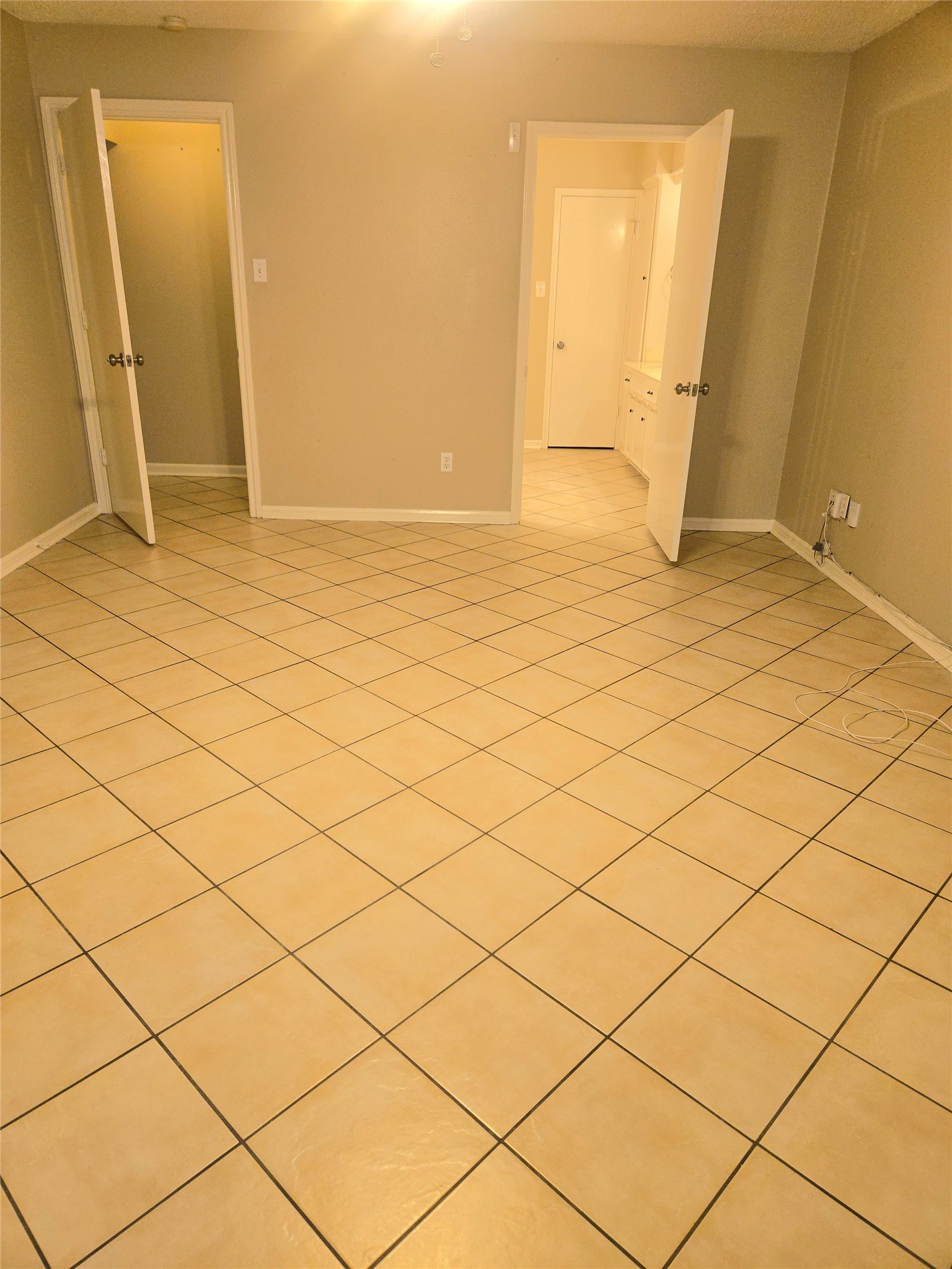 1106 Suwanee Lane, Houston, TX 77090