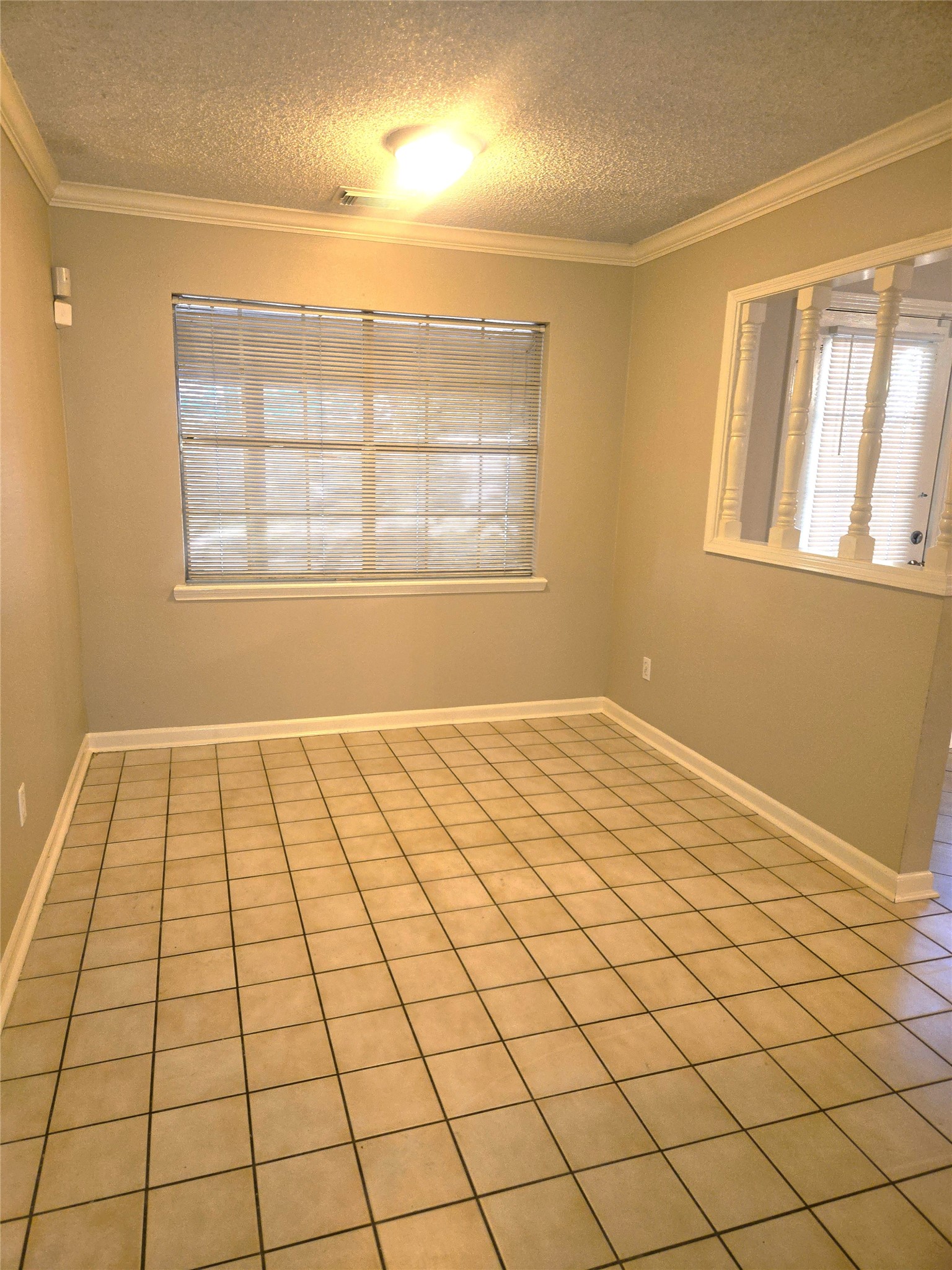 1106 Suwanee Lane, Houston, TX 77090