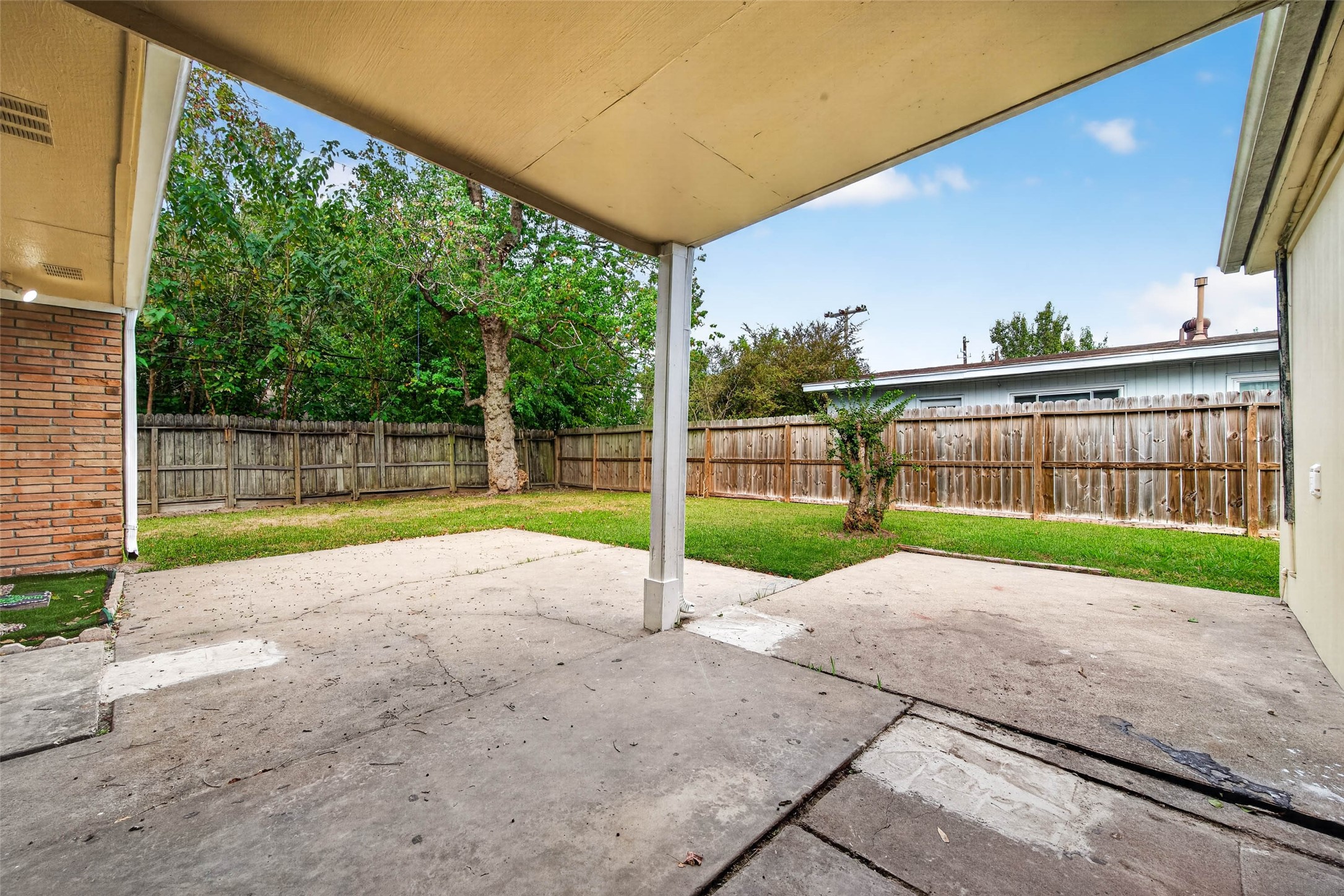 6518 Birdwood Road, Houston, TX 77074