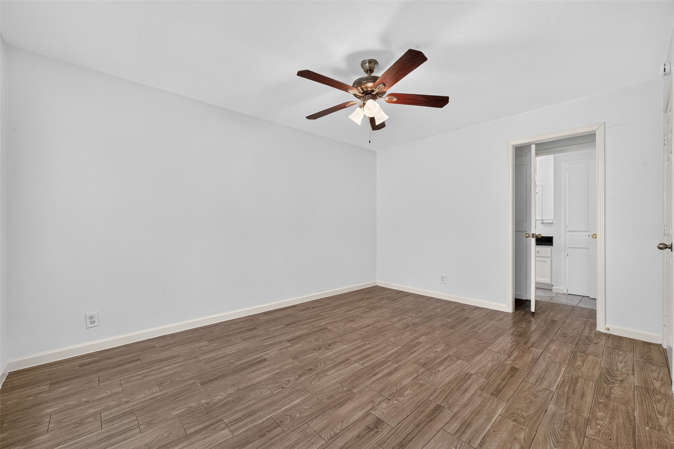 6518 Birdwood Road, Houston, TX 77074
