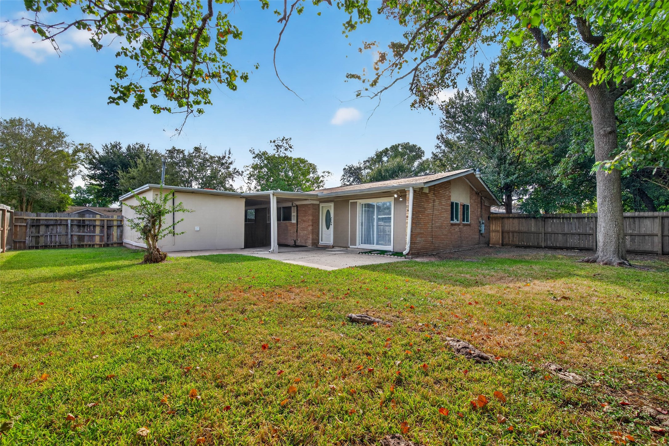 6518 Birdwood Road, Houston, TX 77074