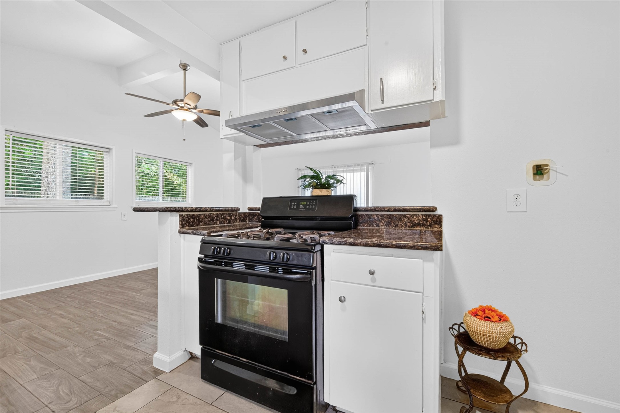6518 Birdwood Road, Houston, TX 77074