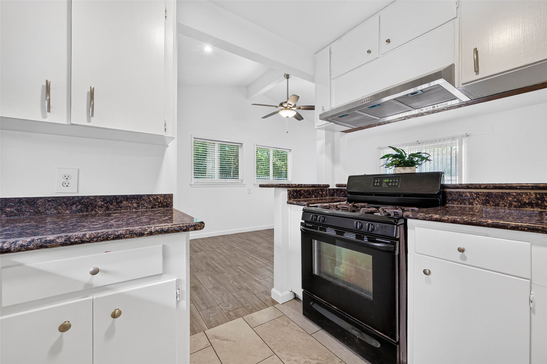 6518 Birdwood Road, Houston, TX 77074