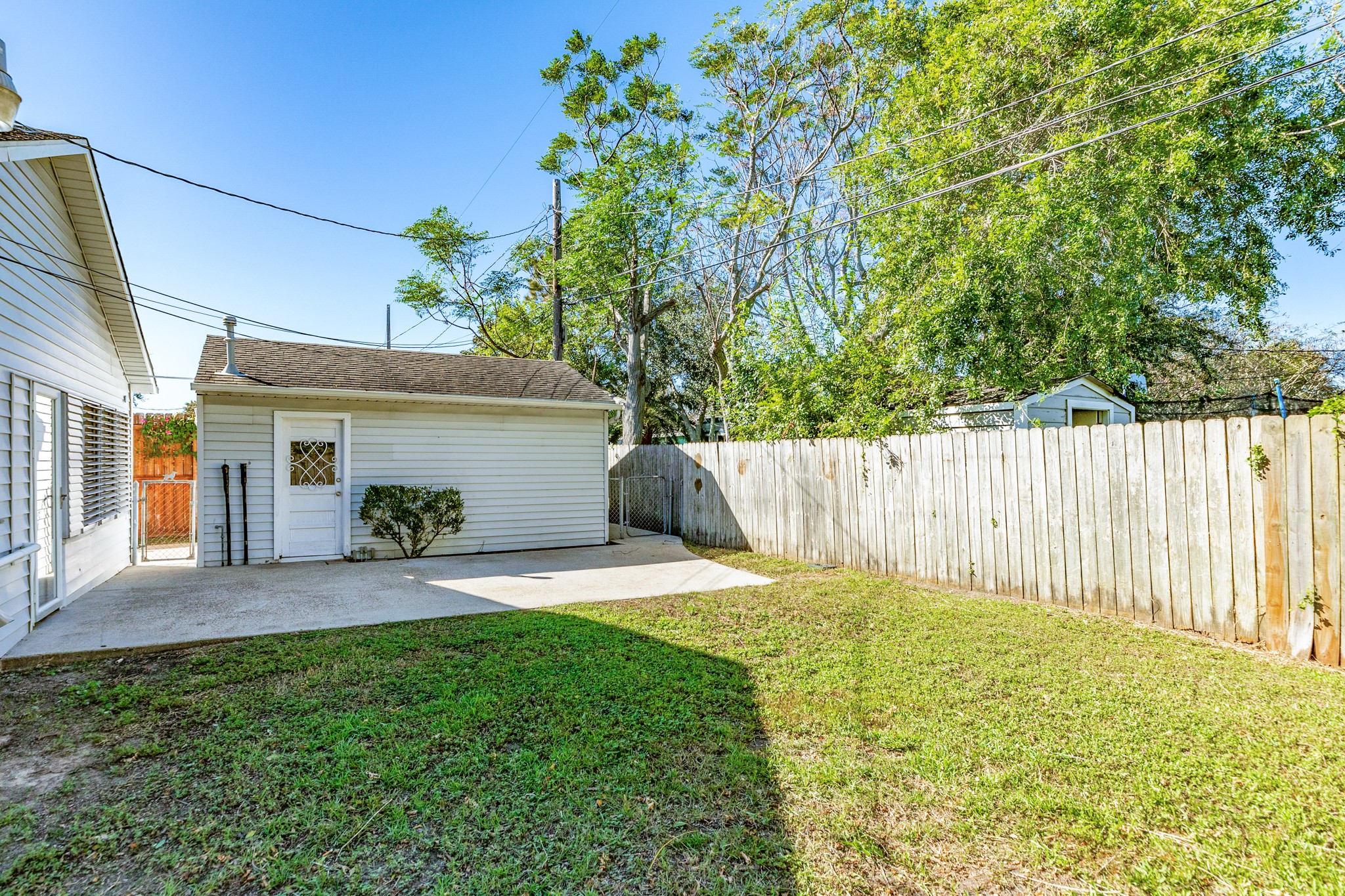 114 Tarpon Avenue, Galveston, TX 77550
