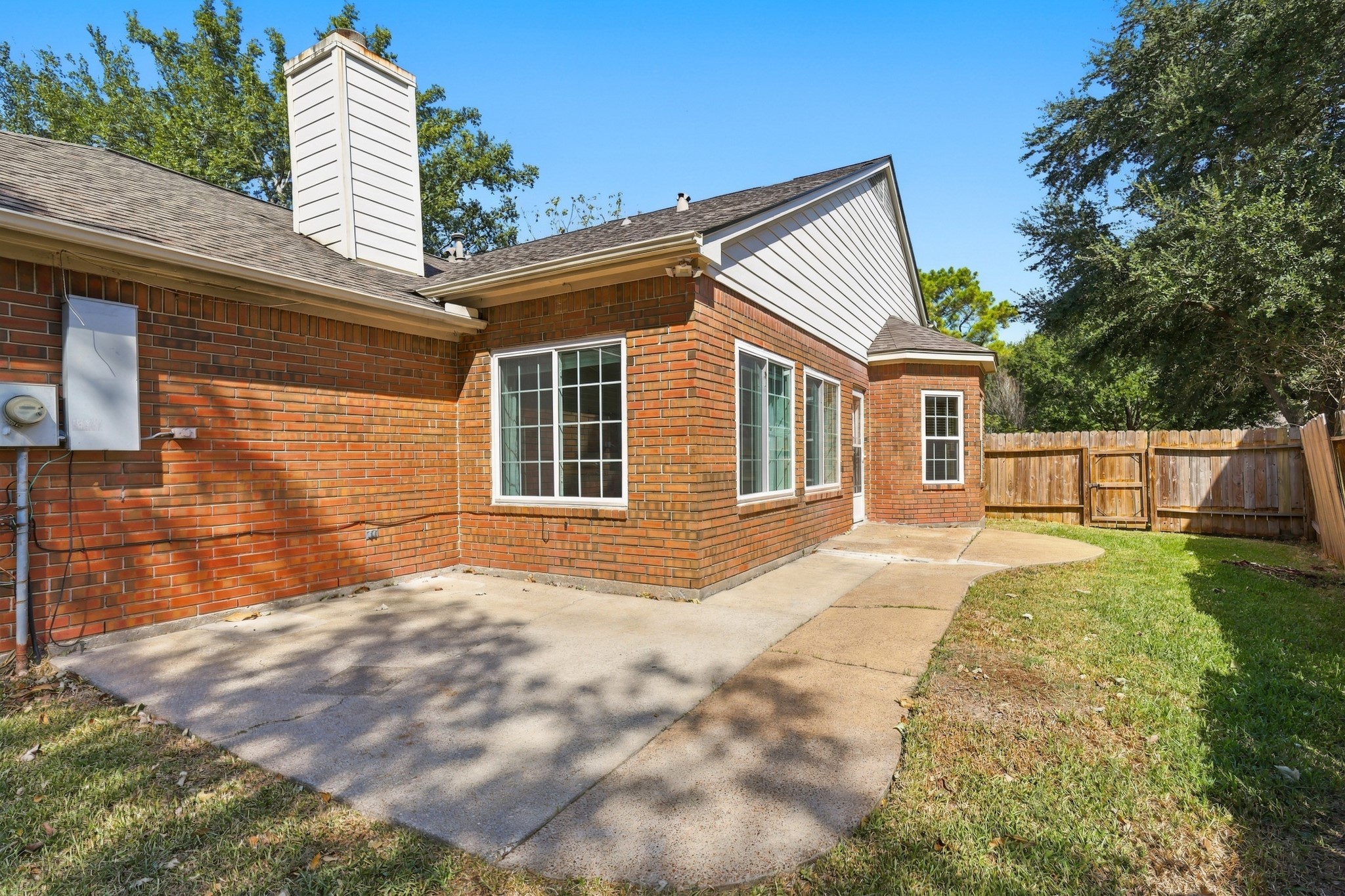 14538 Circlewood Way, Houston, TX 77062