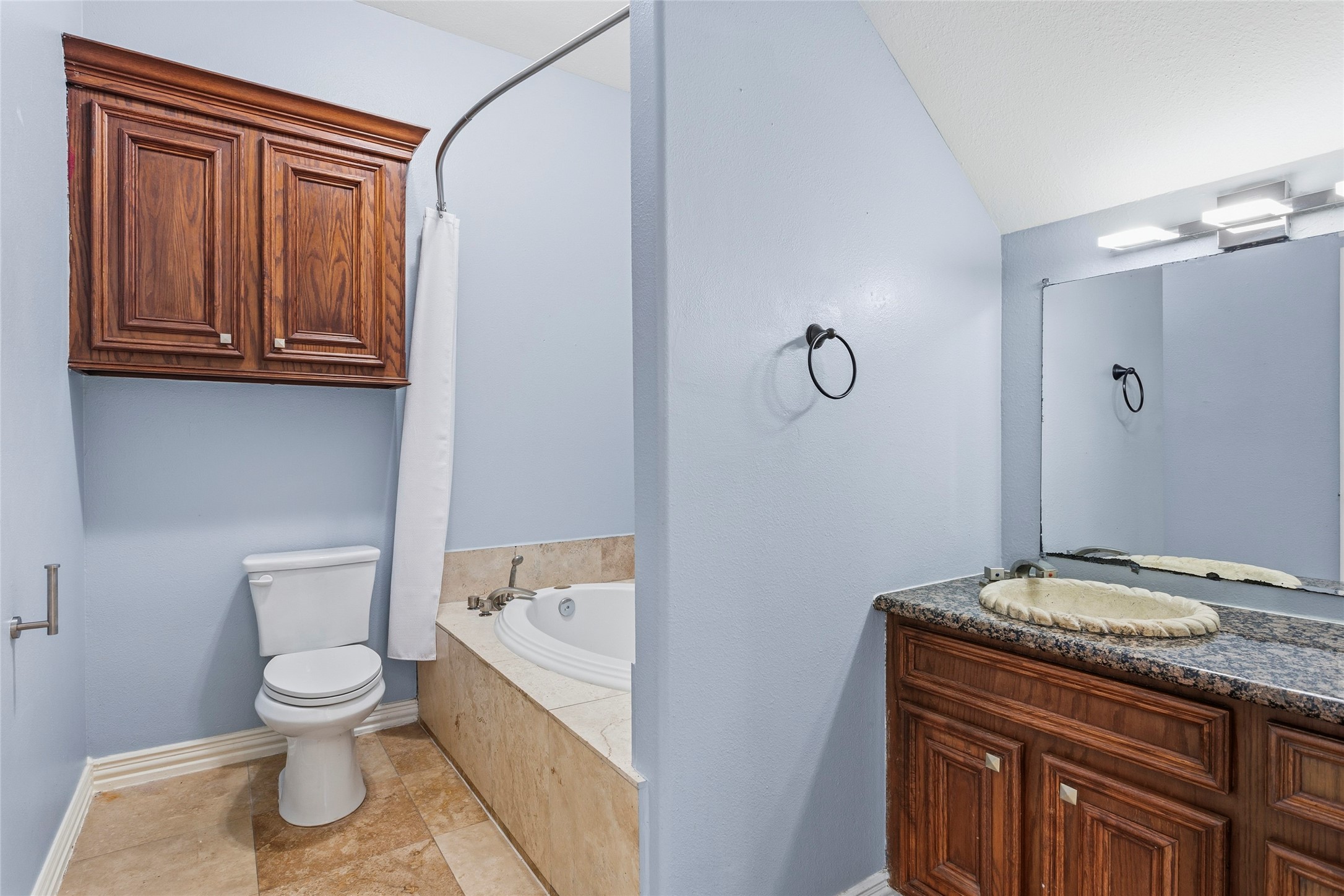 2535 Broadway Street, San Leon, TX 77539