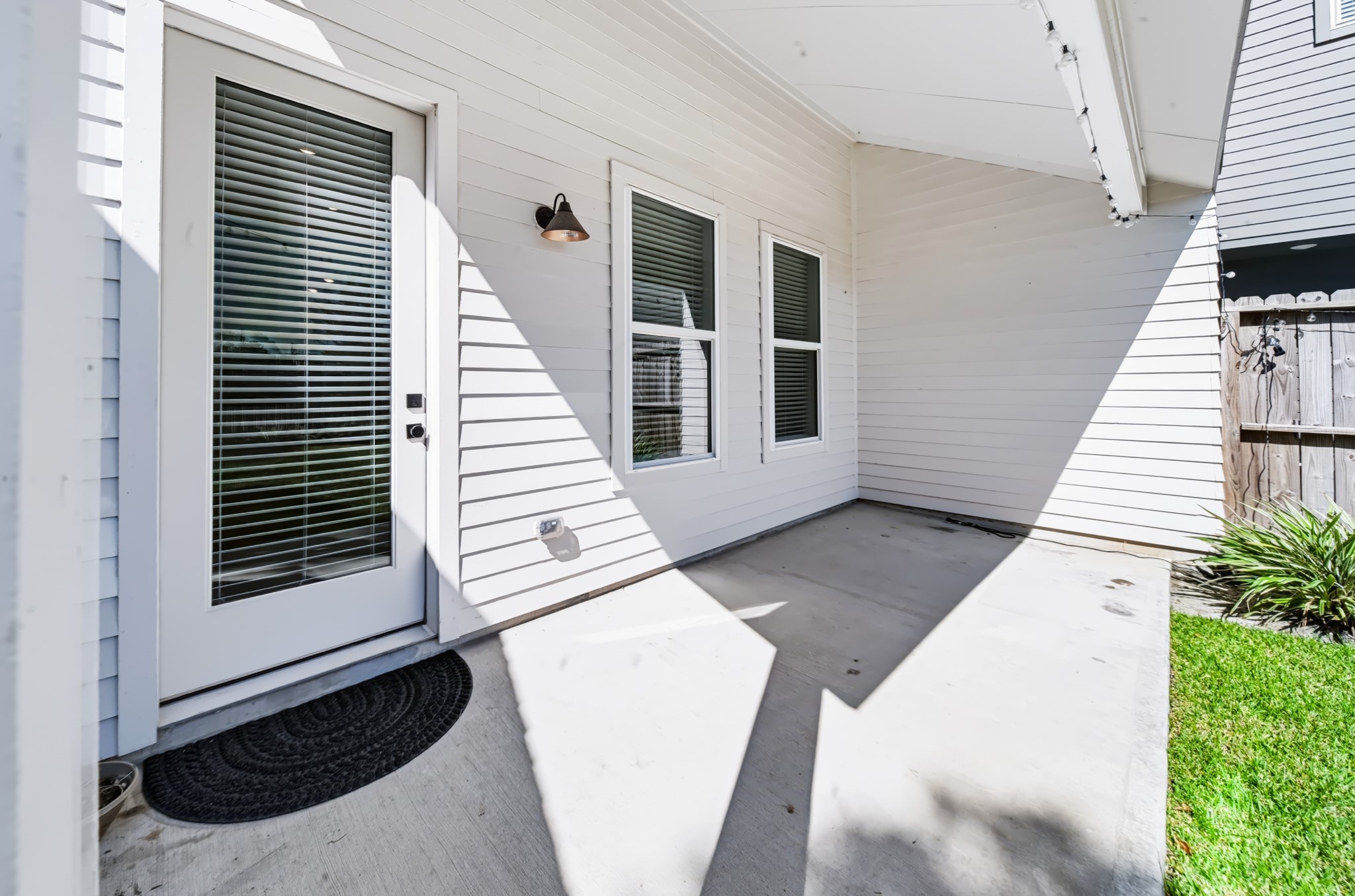 5632 Bertellis Lane, Houston, TX 77091
