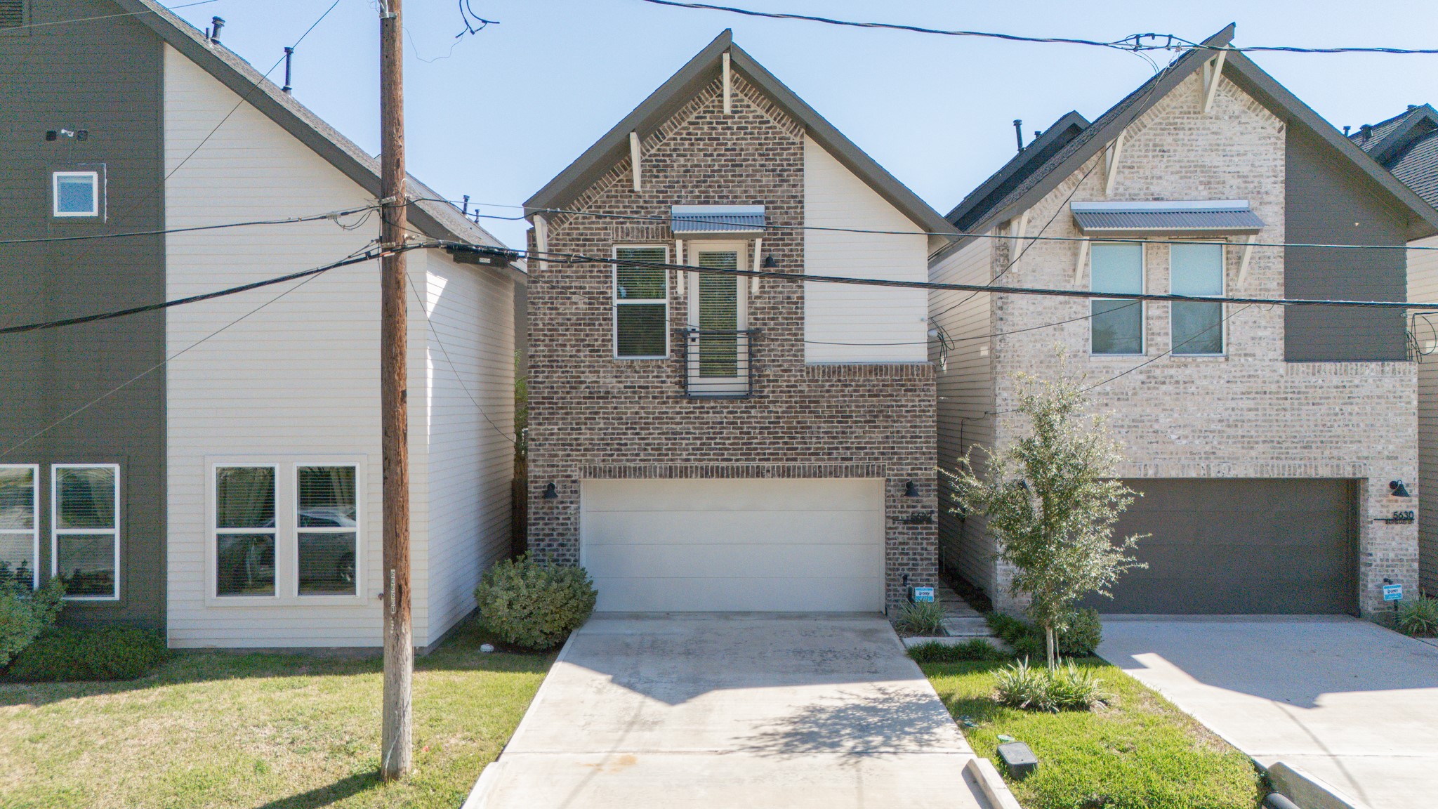 5632 Bertellis Lane, Houston, TX 77091 5632 Bertellis Lane, Houston, TX 77091