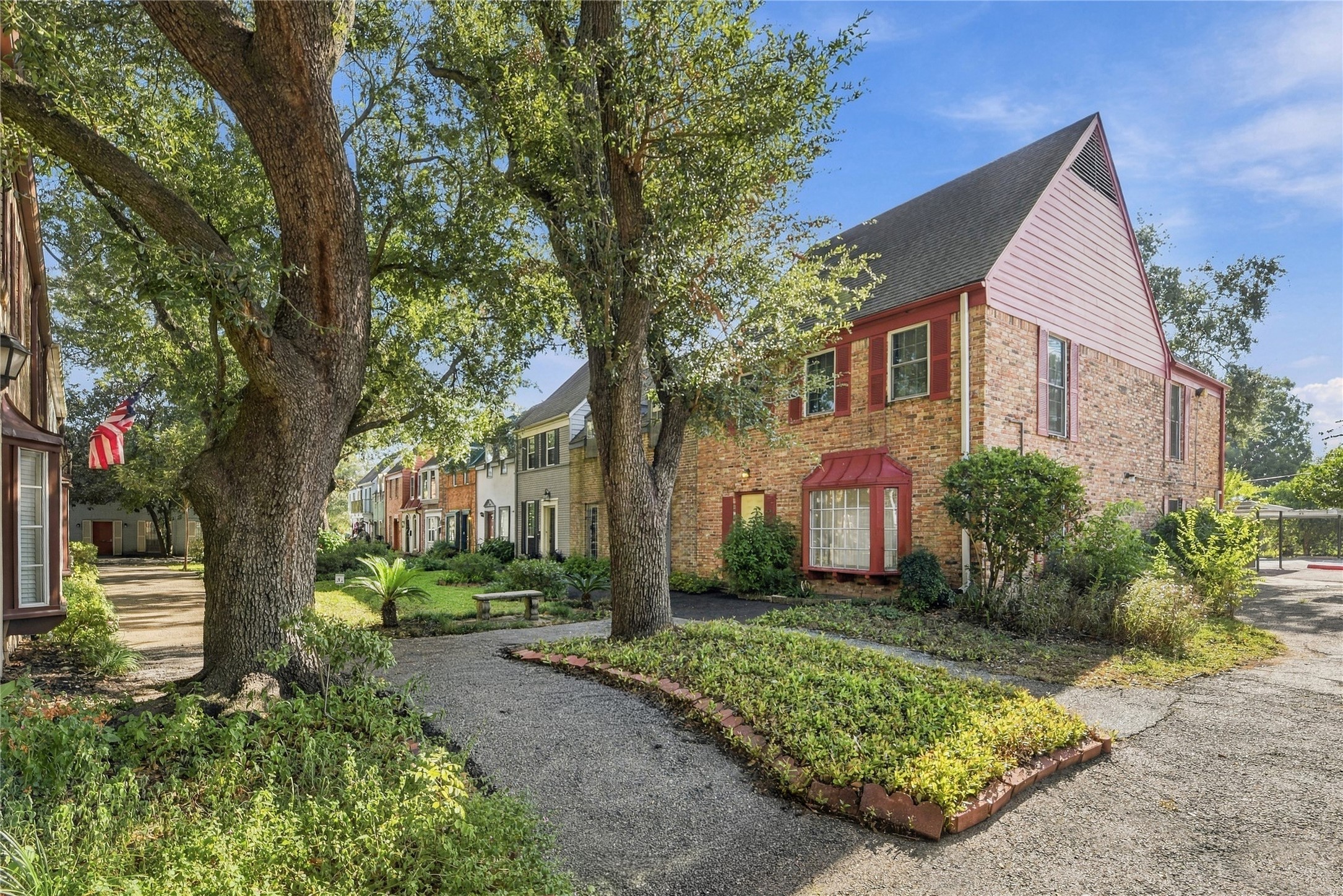 5204 Arboles Drive, #10, Houston, TX 77035
