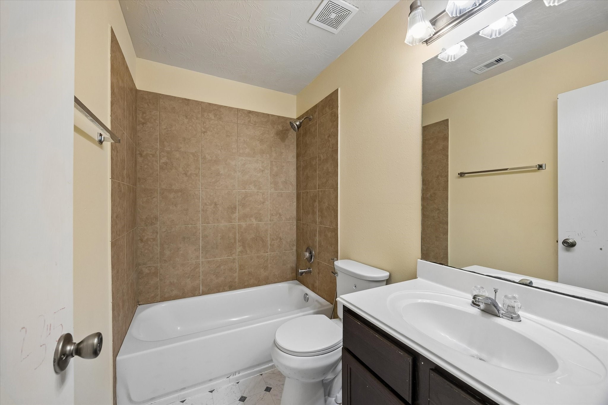 Secondary Bath