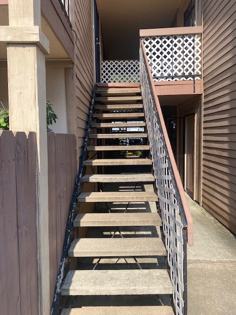 Entry stairs
